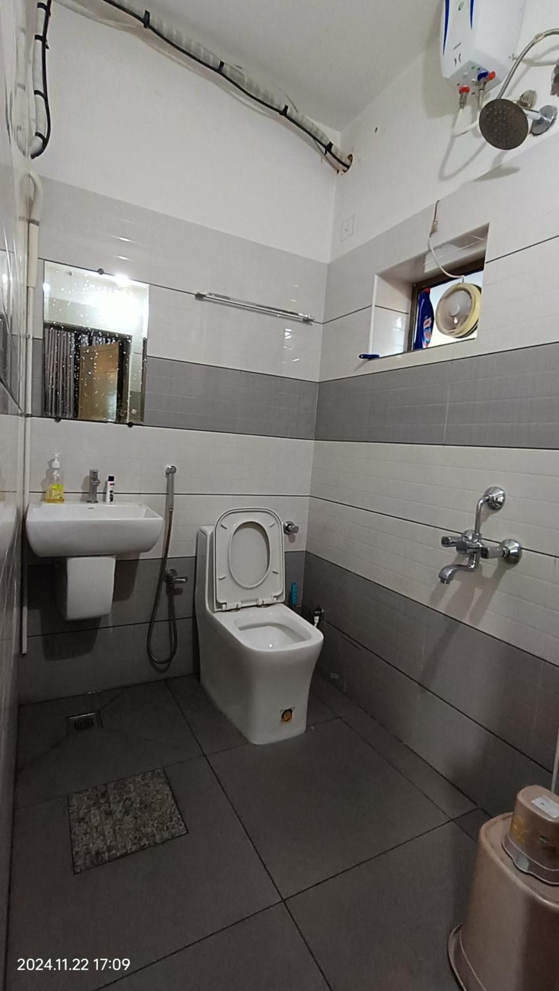 Aroma Serviced Cochin * Kochi