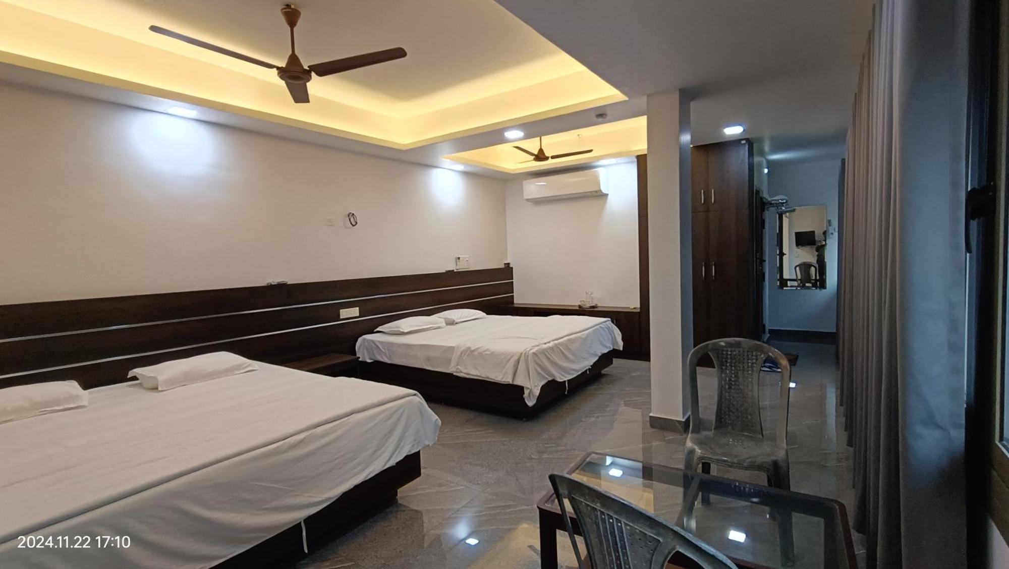 Guest house Aroma Serviced Cochin