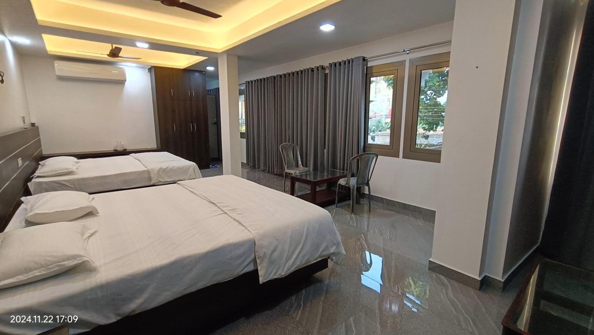 Aroma Serviced Cochin * Kochi