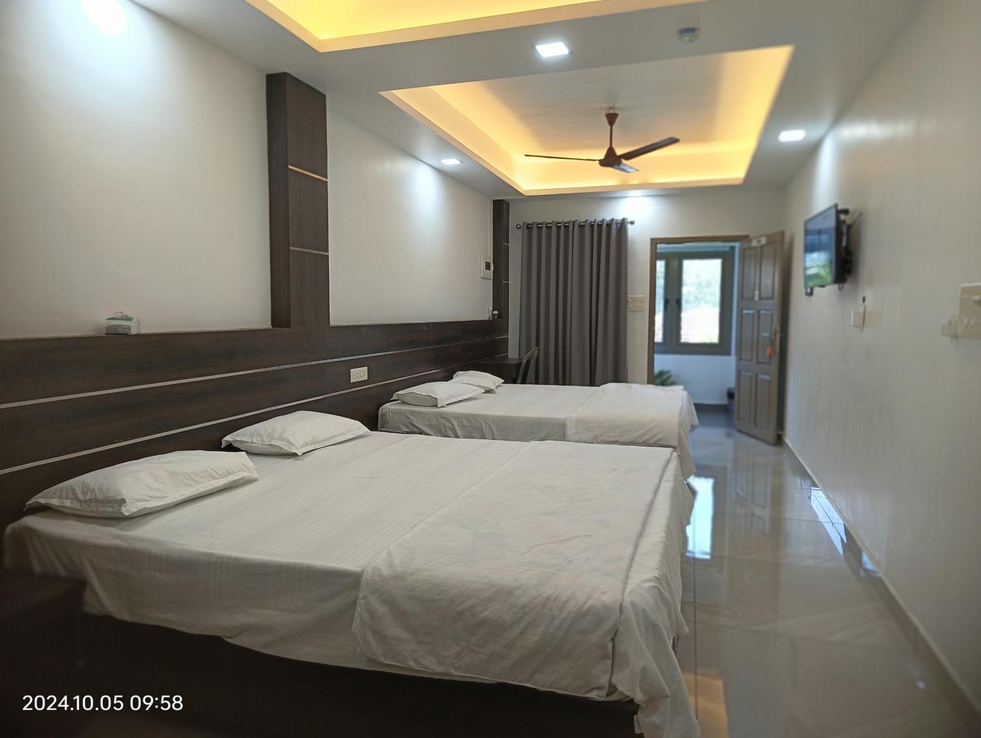 Aroma Serviced Cochin Guest house *