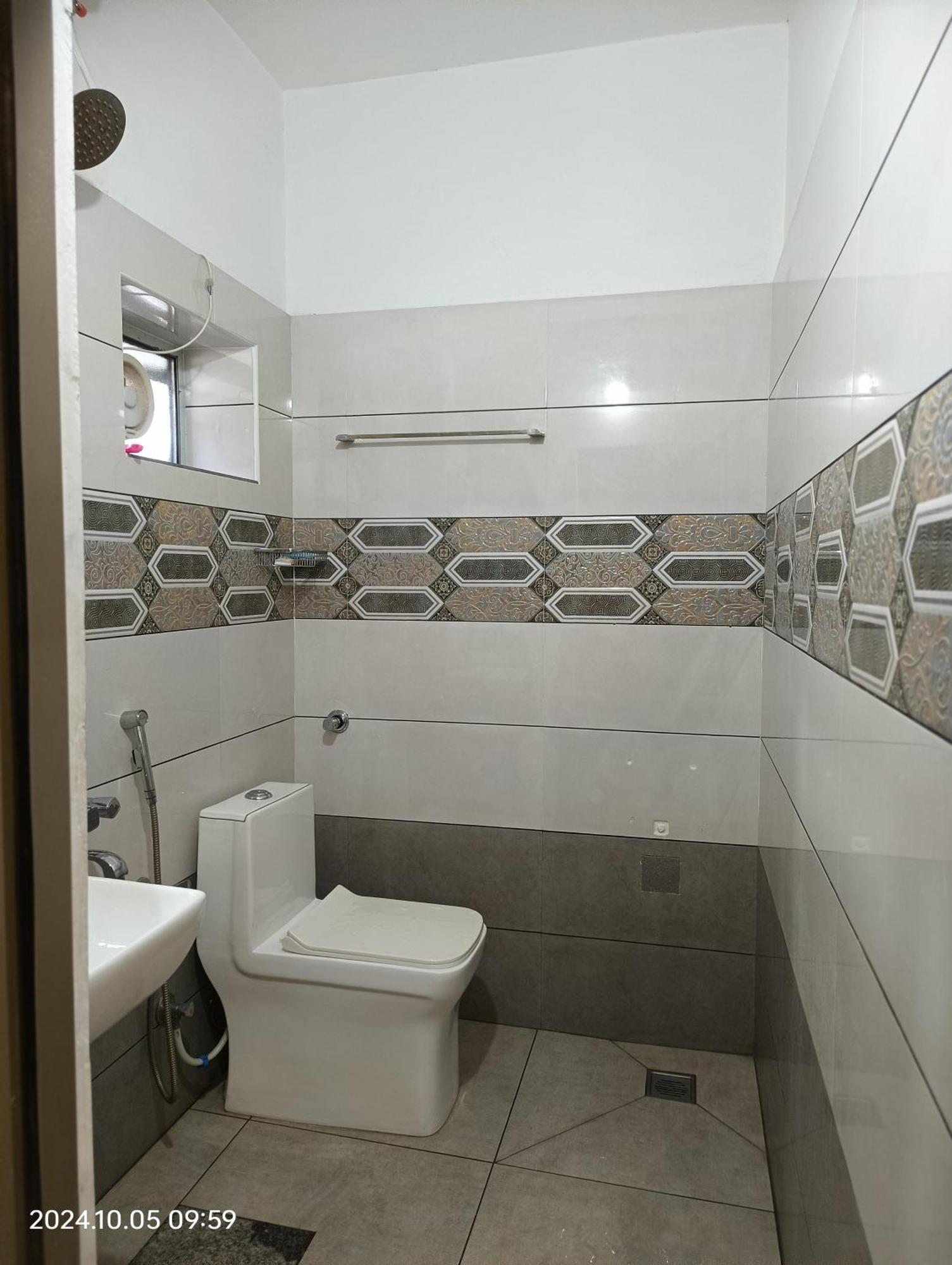 Aroma Serviced Cochin Guest house Kochi