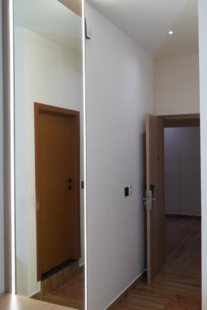 Hotel Dn 3*