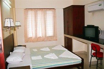 Hotel Equator