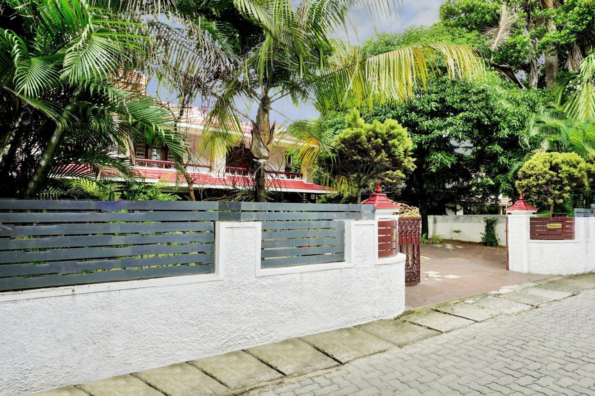 O Hotel Kochi