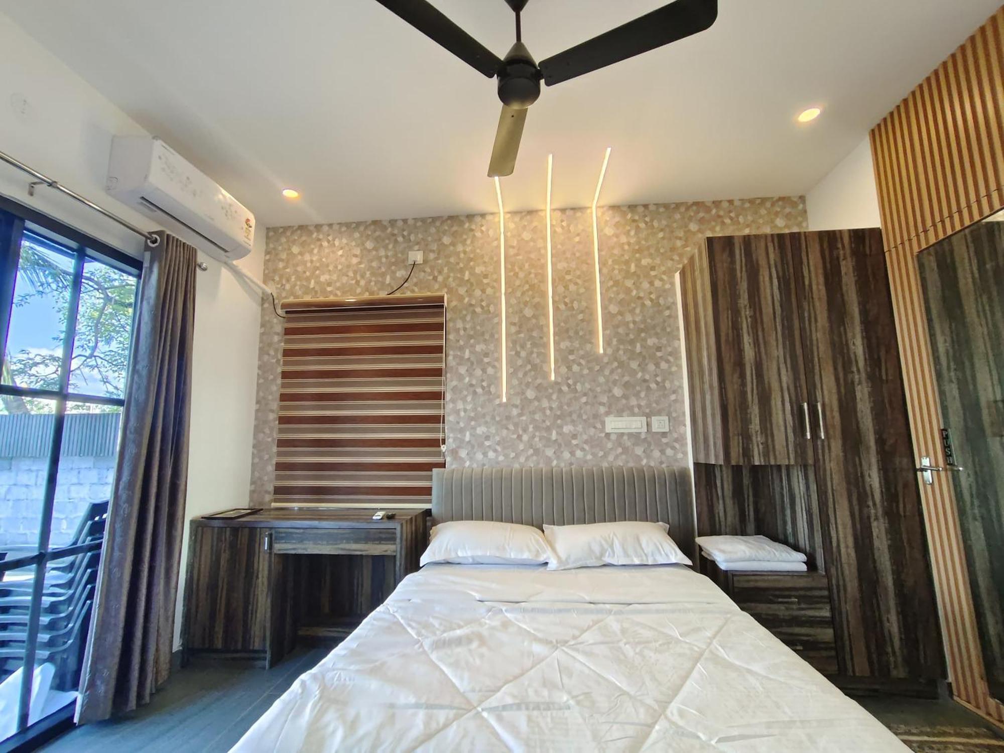 Marina Lounge Guest house *