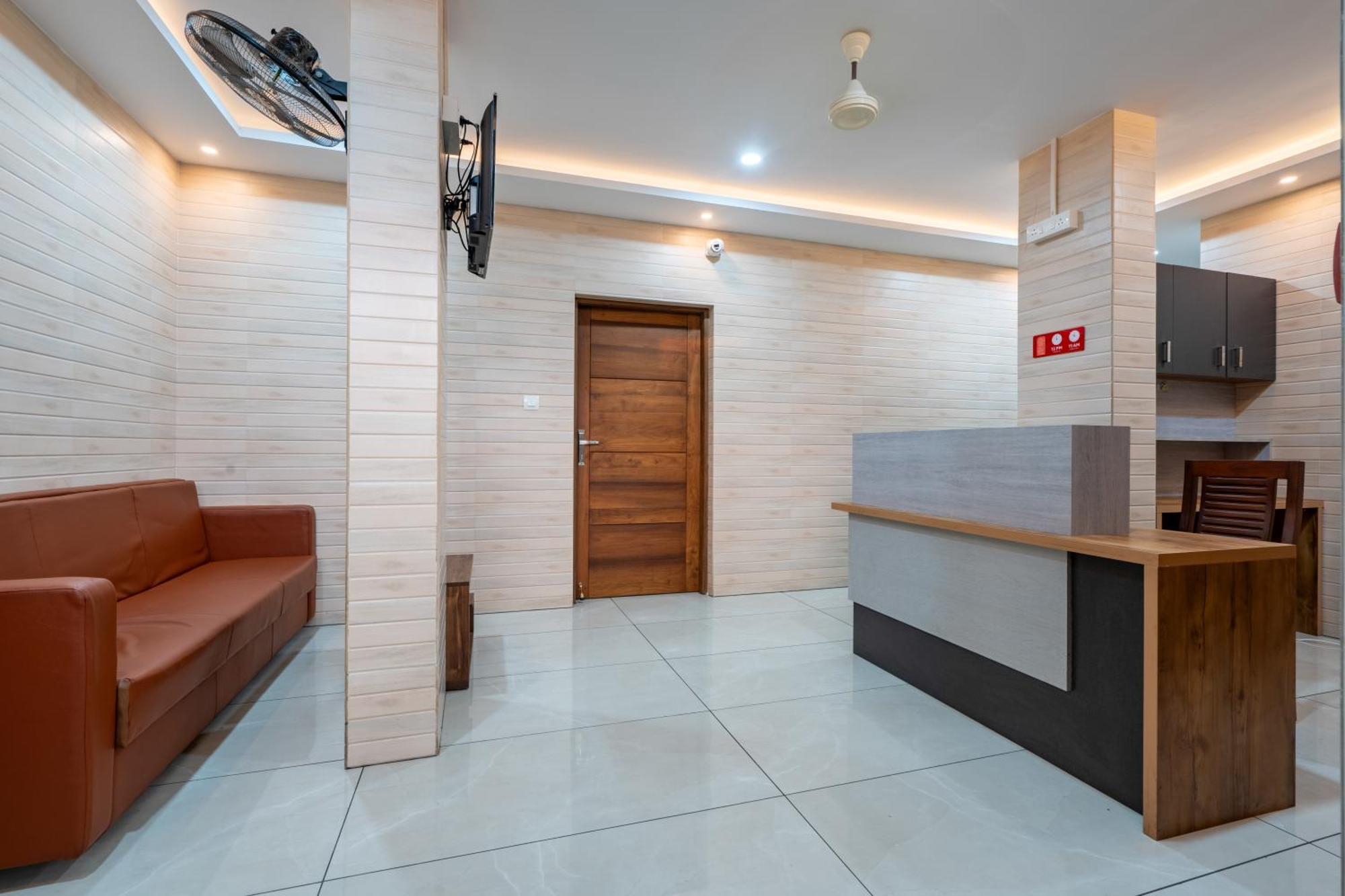 Chaithanya Residency Hotel *