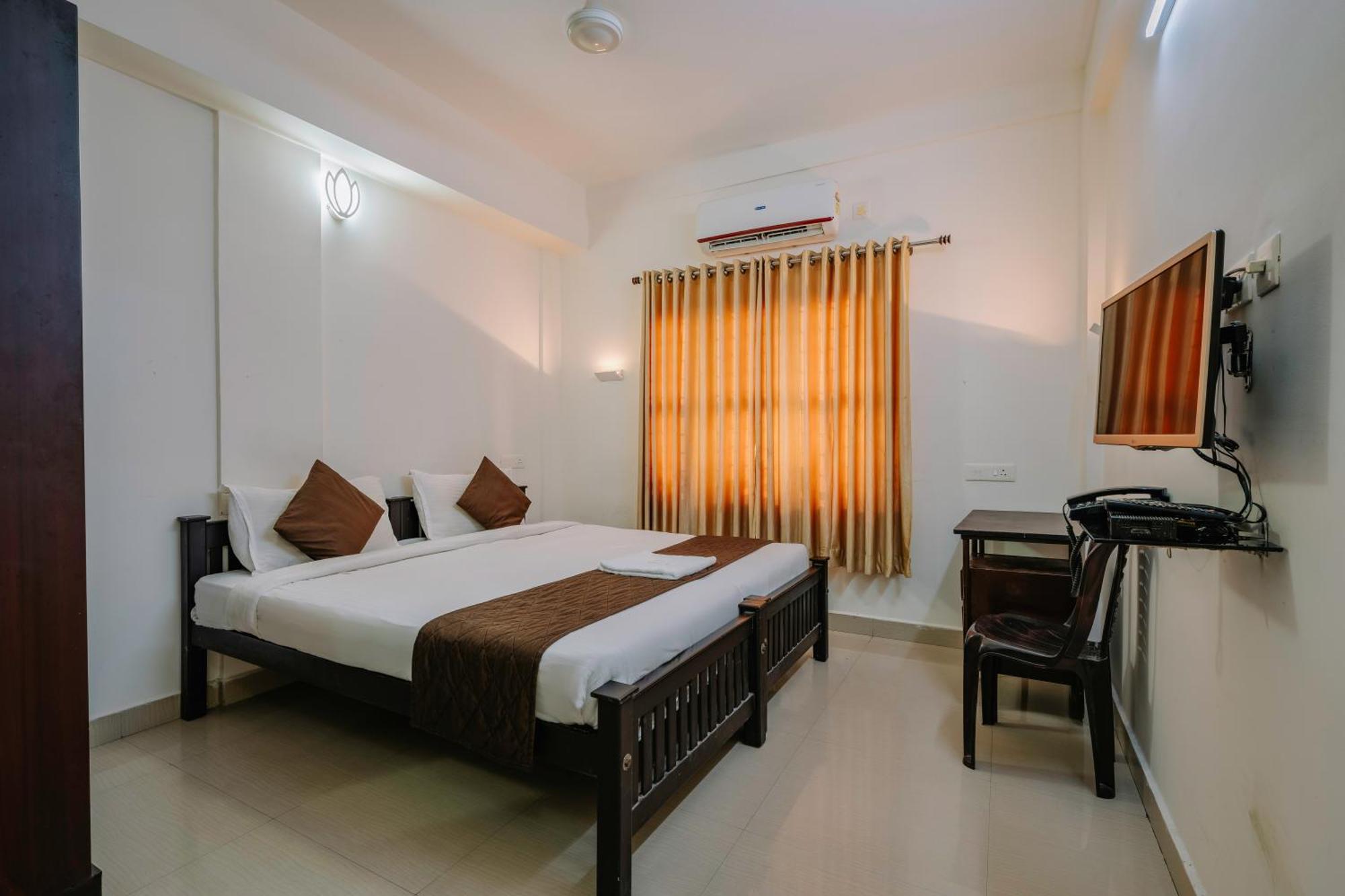 Hotel Chaithanya Residency Kochi