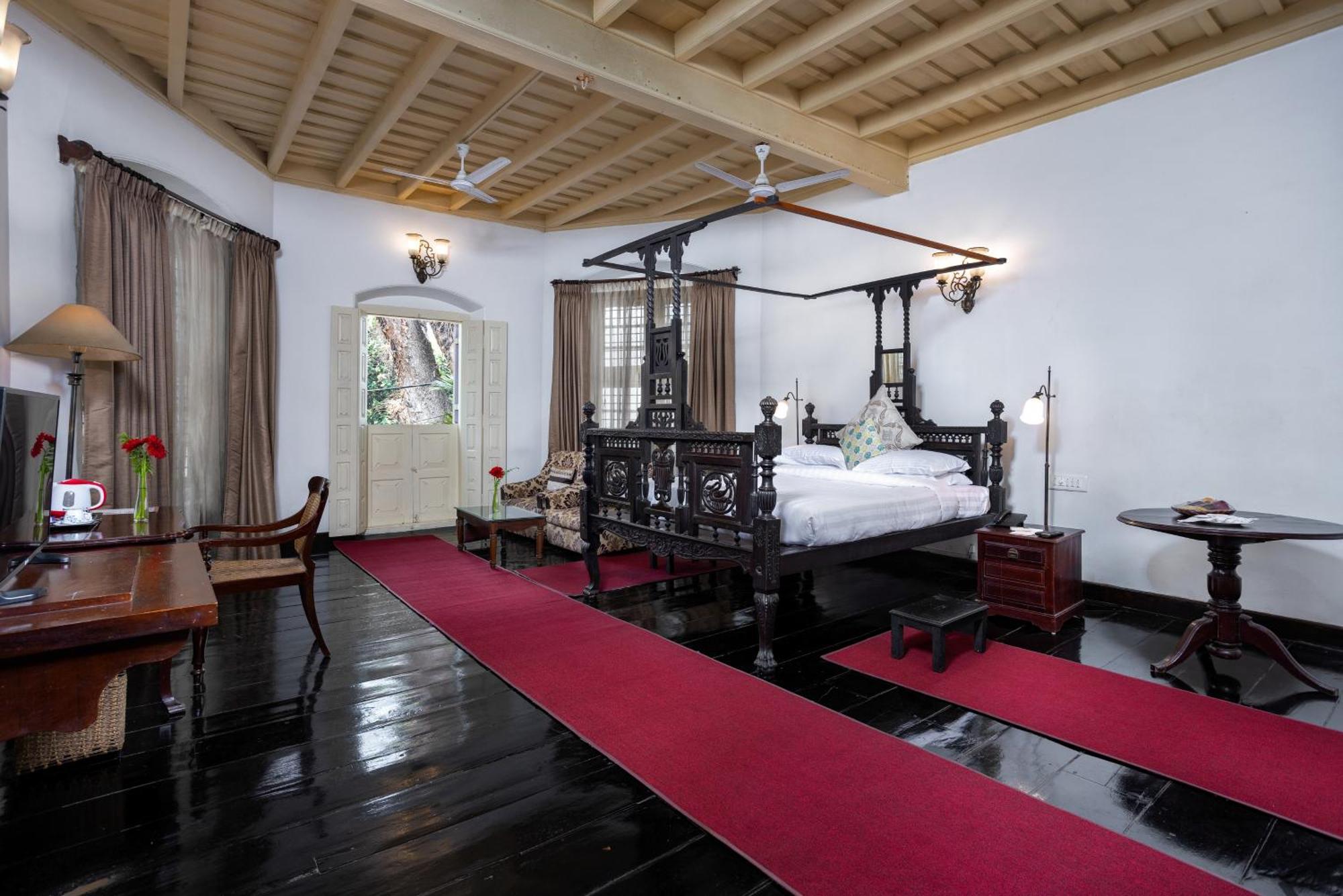 Hotel Koder House 3*