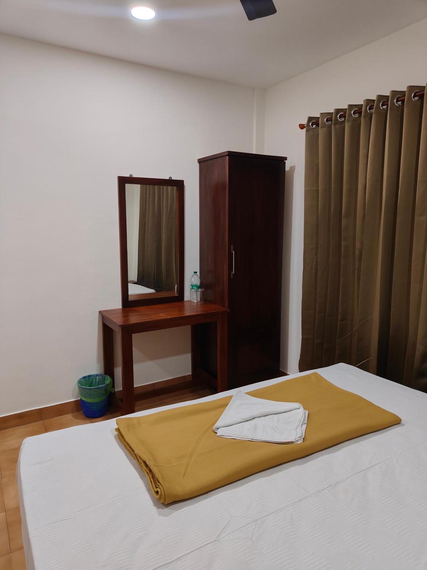 Nova Hotel 2*
