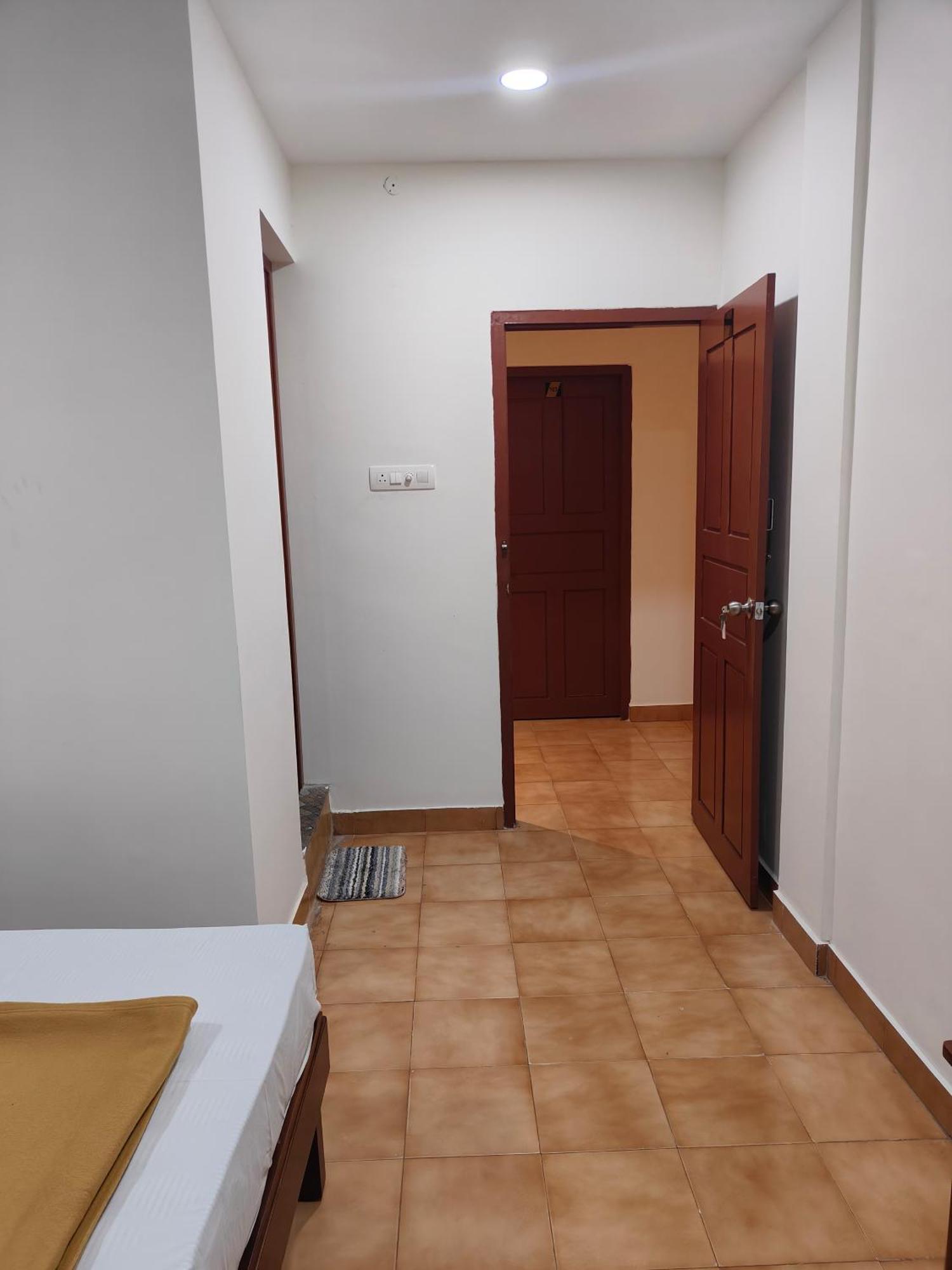 Hotel Nova 2*