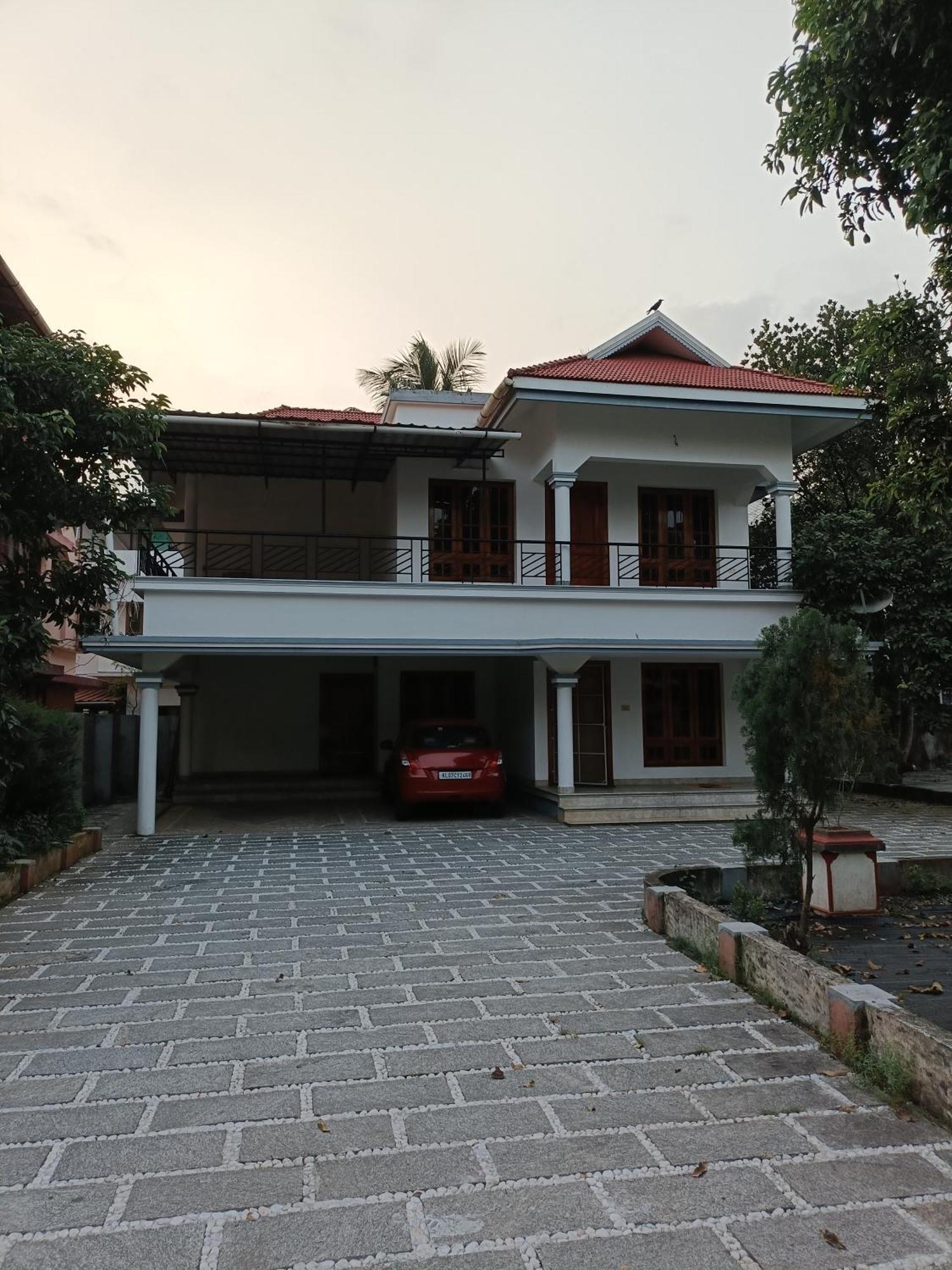 Villa Sanvilla 2 Bhk, Vytila