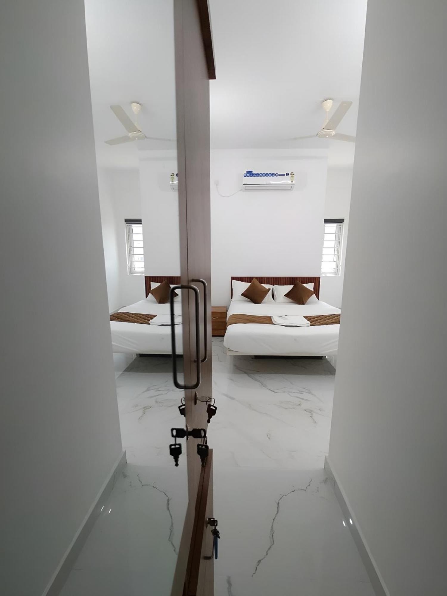 The Mountmist Apartment *