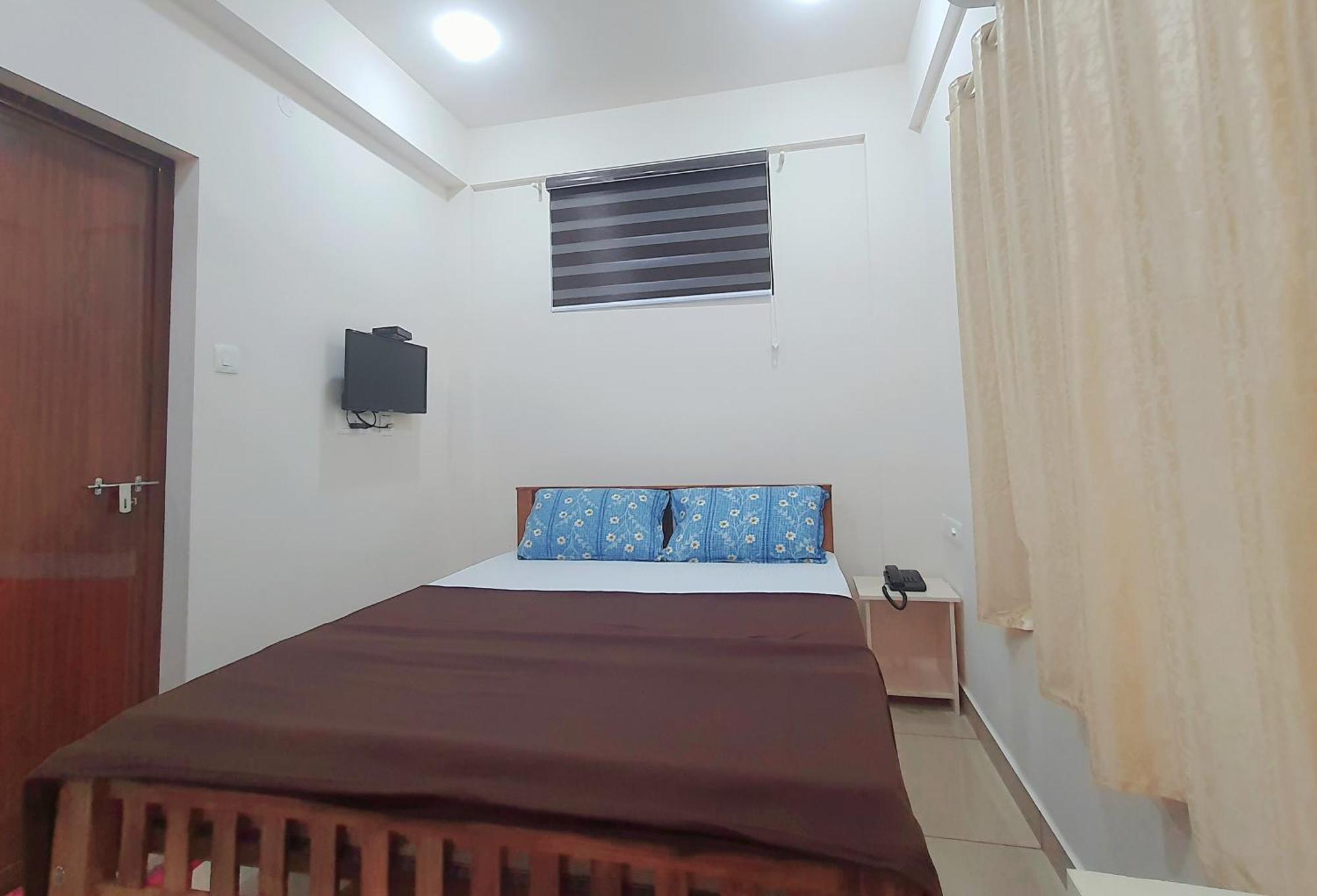 Uthram Residency