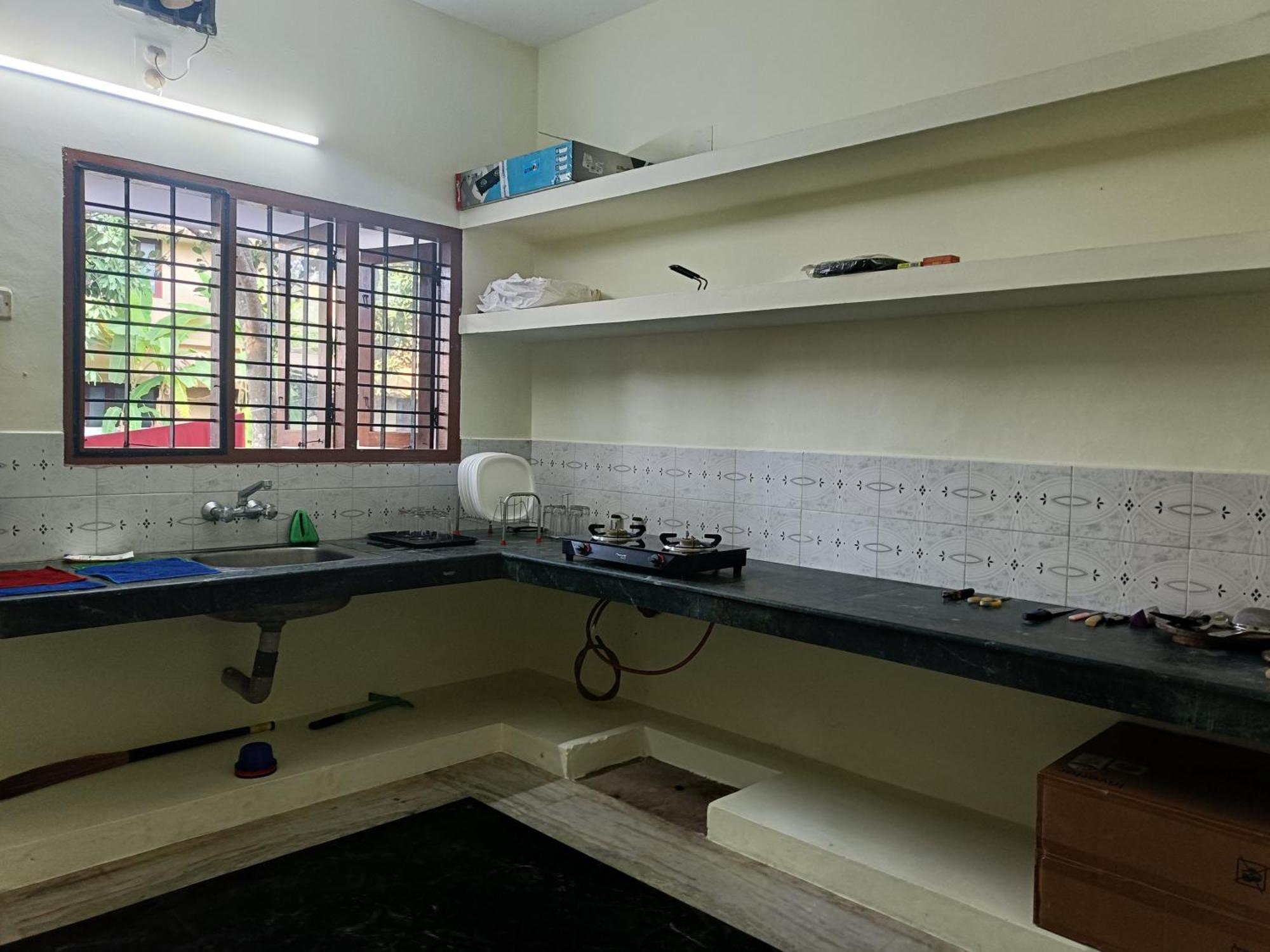 Sanvilla 2 Bhk, Vytila Kochi