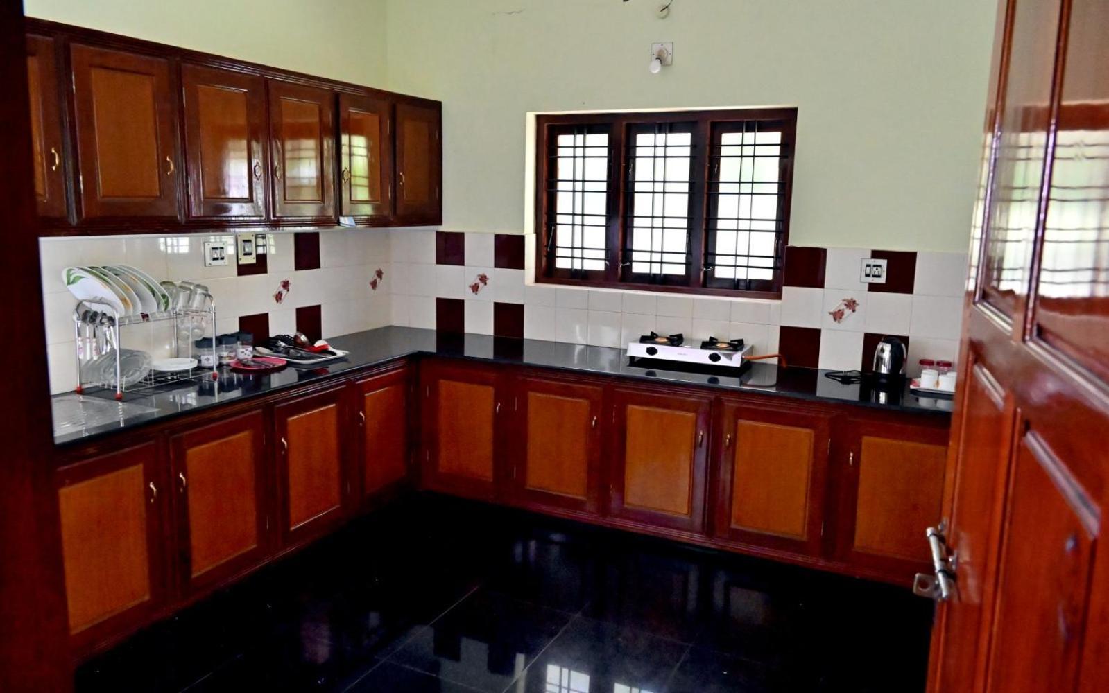 Ceema Homestay *