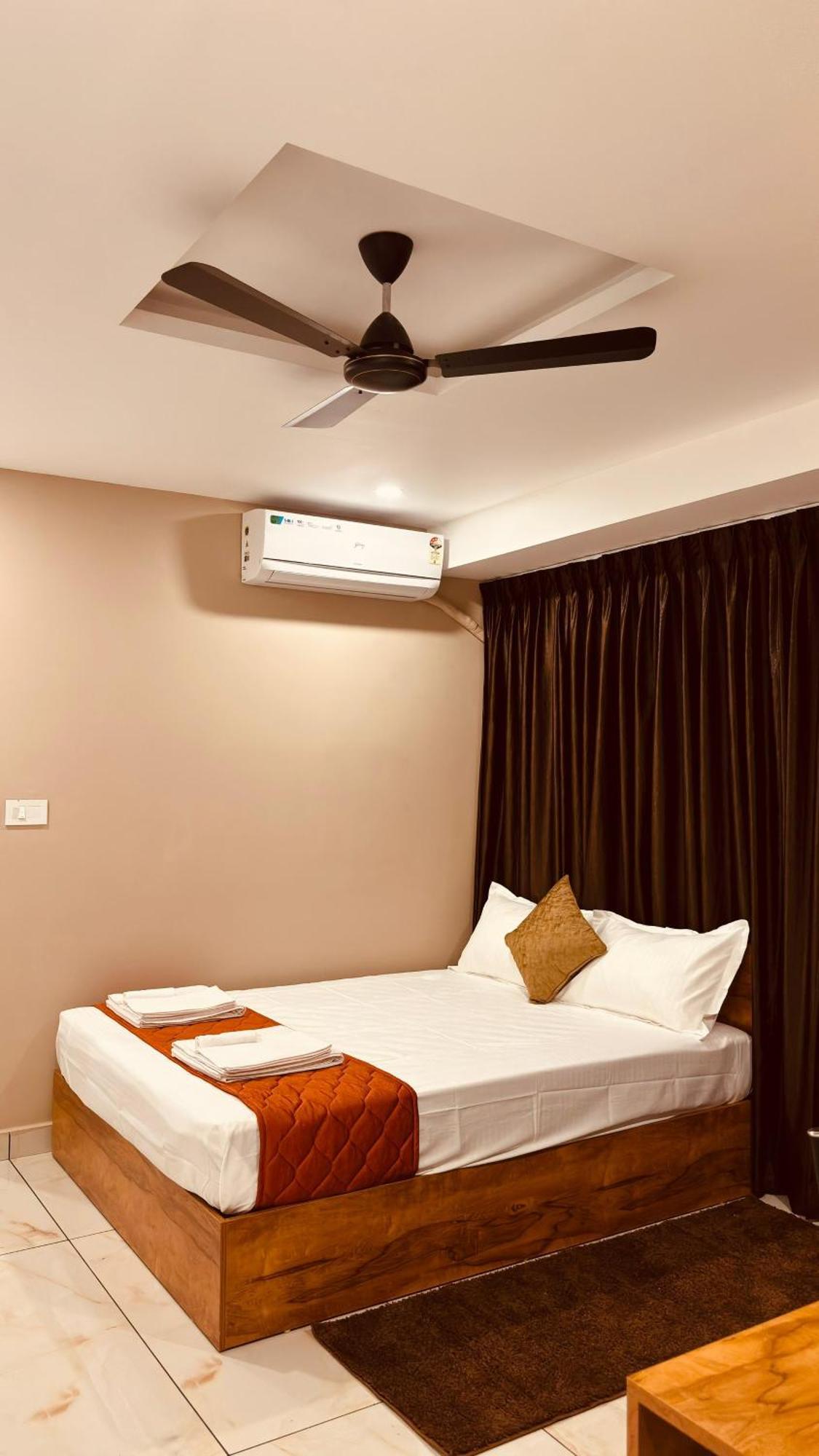 Igloo Kakkanad Hotel 3*