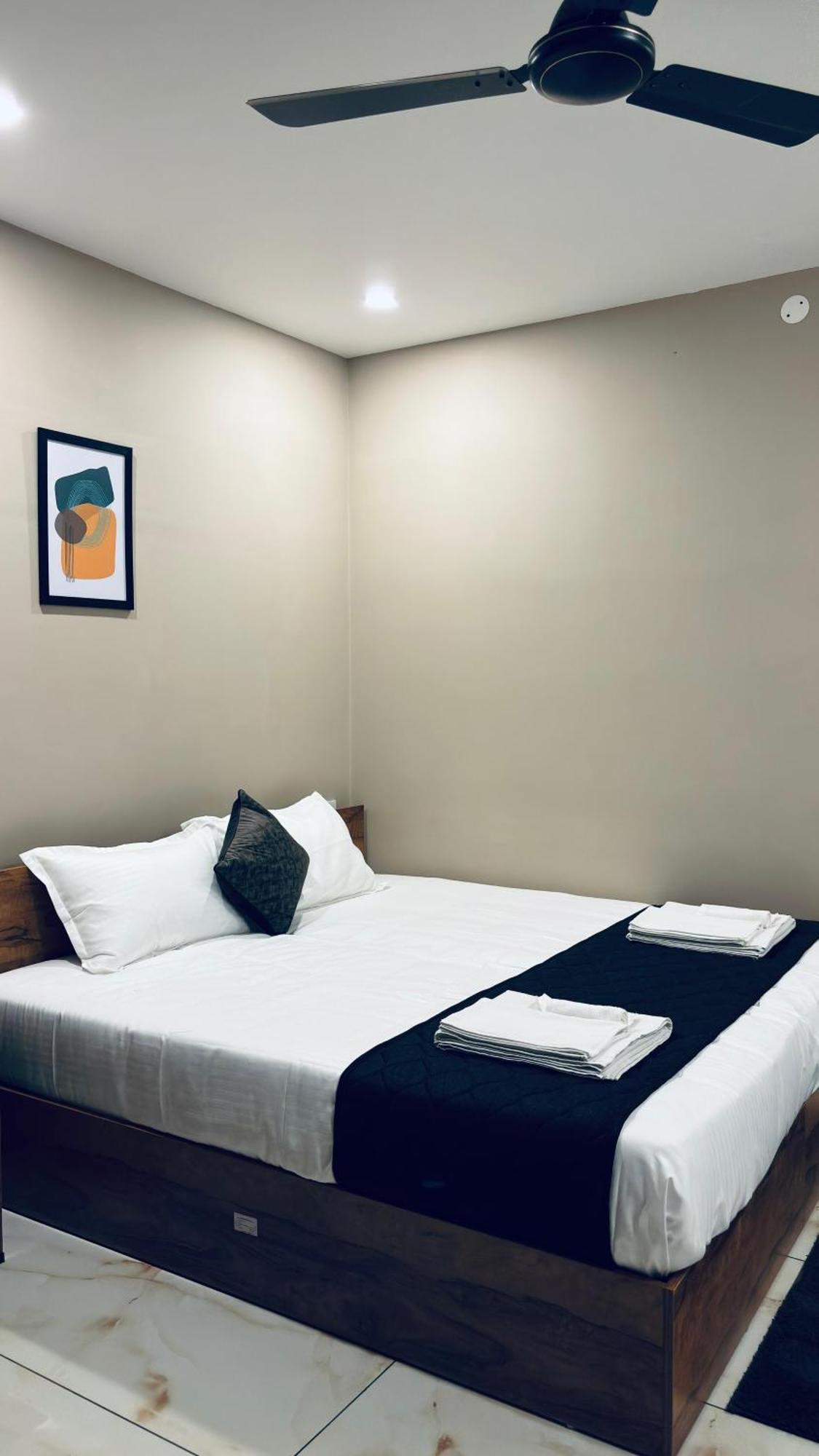 Hotel Igloo Kakkanad