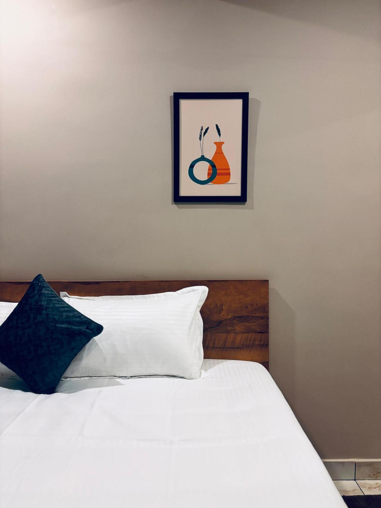 Hotel Igloo Kakkanad Kochi