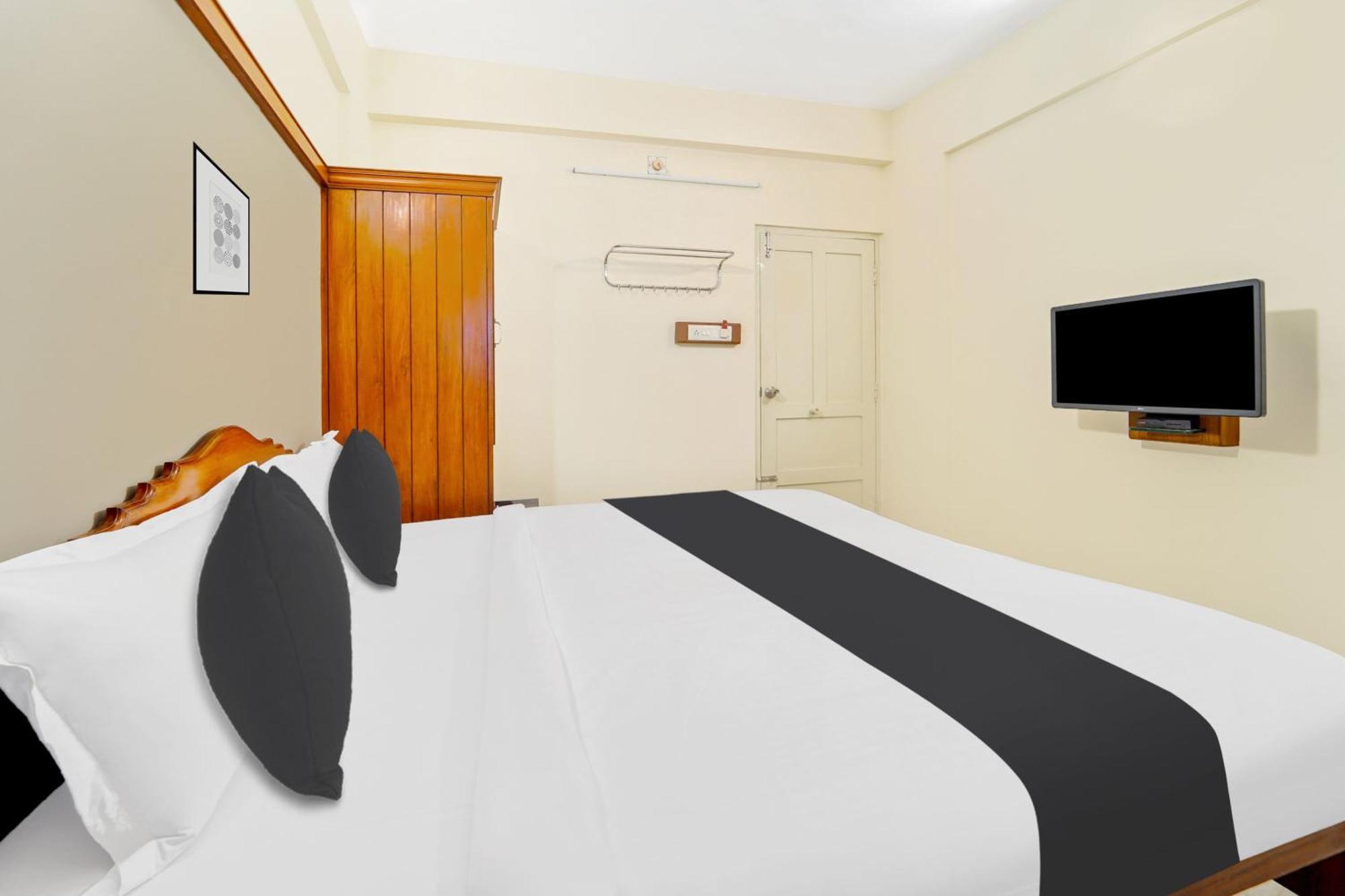Super O Broadway Ernakulam Hotel Kochi
