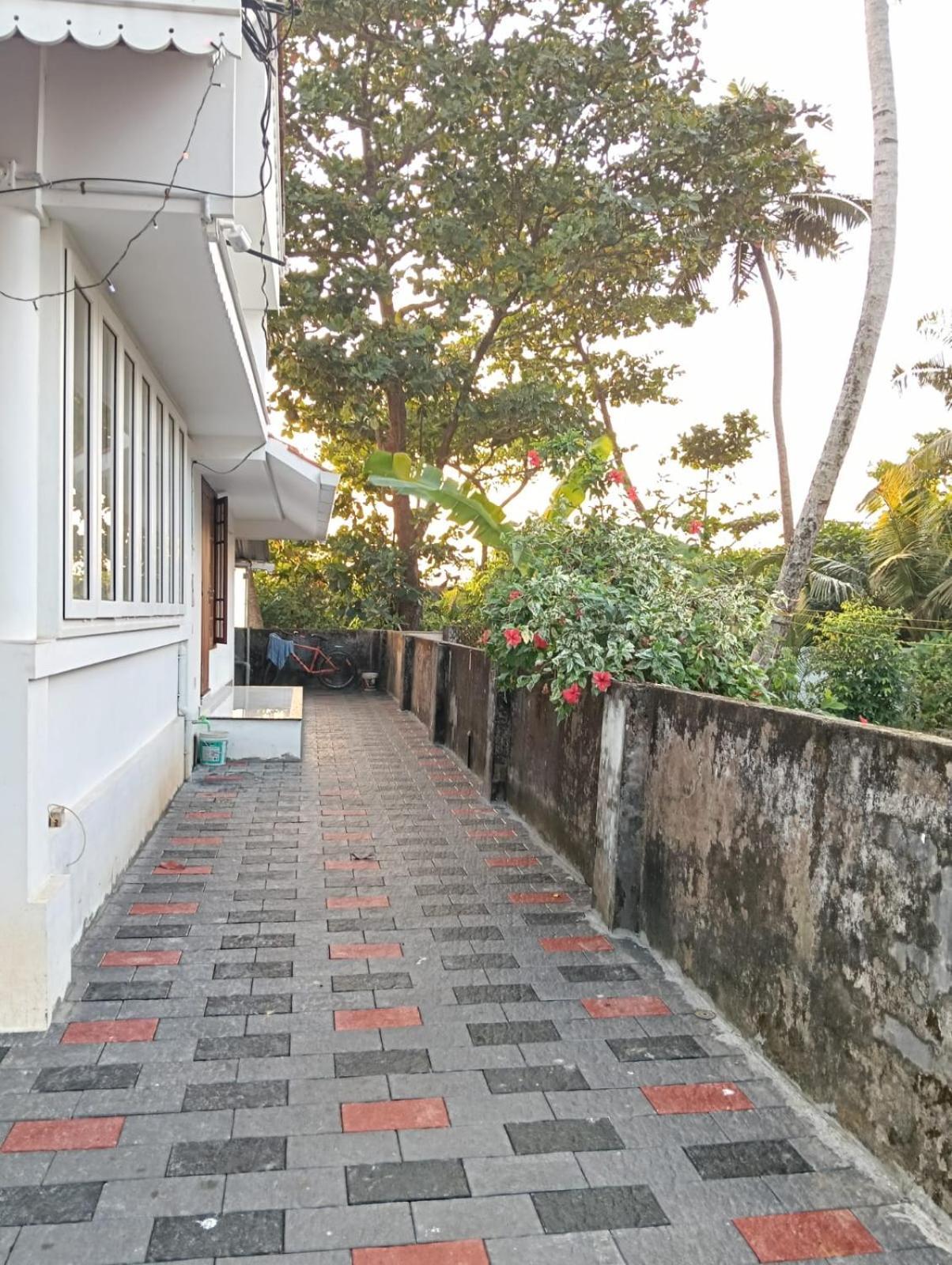 Ocean Clifade Homestay