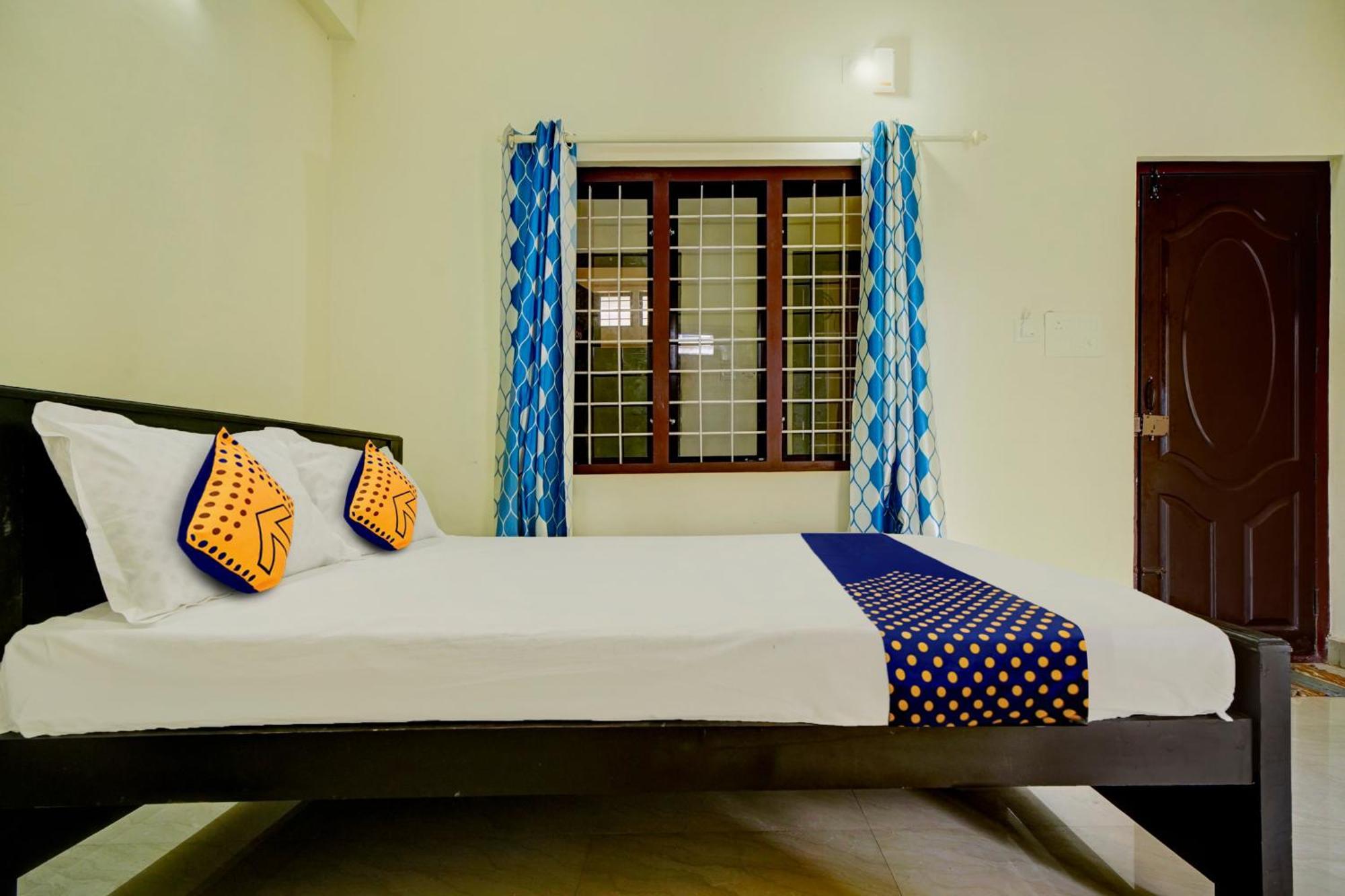 Hotel Spot On Riyan 3*
