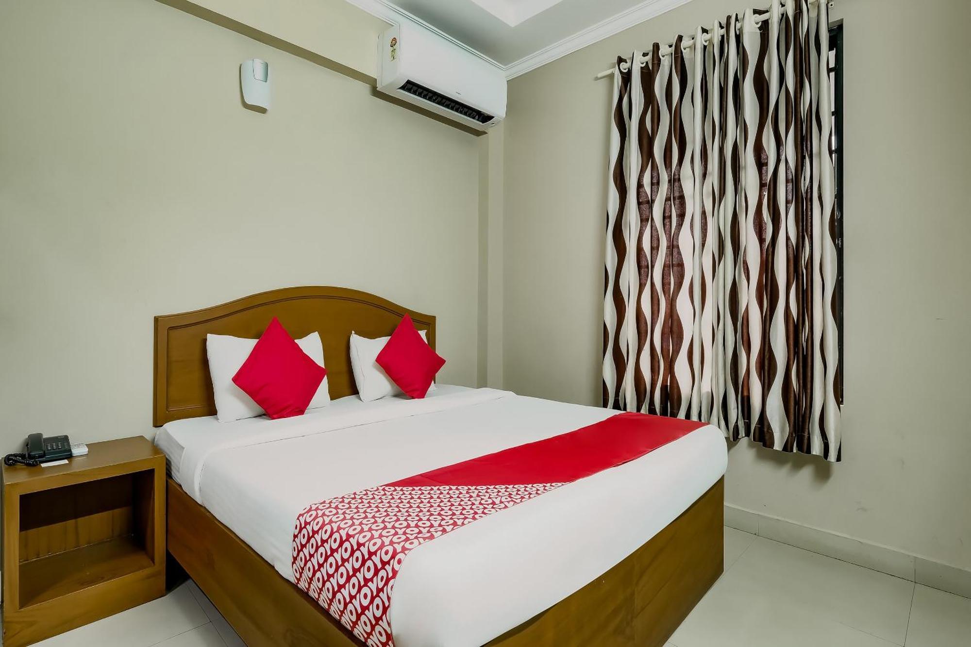 Hotel Collection O Kadavanthra Near South Railway Station 3*