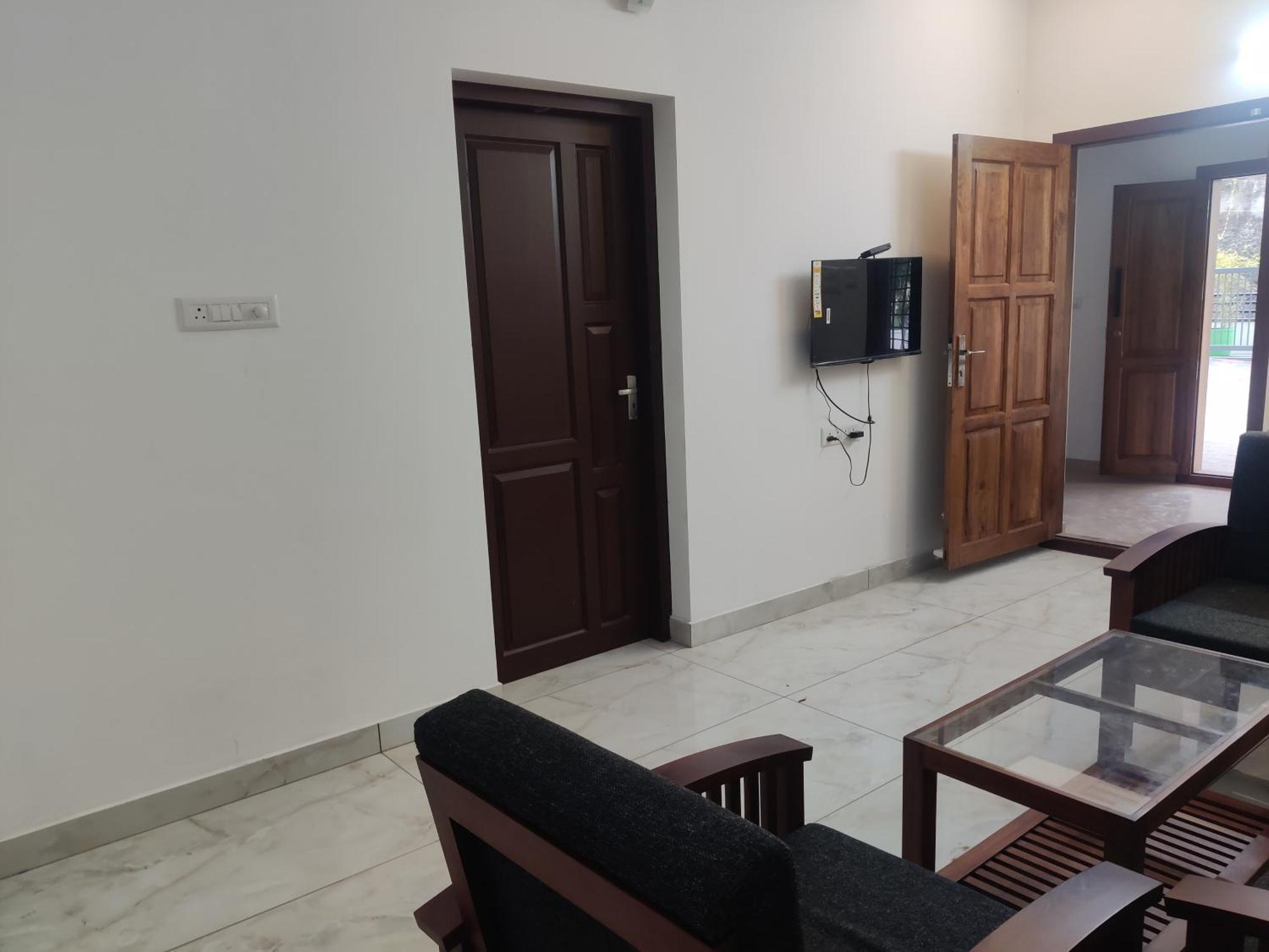 N & L Apartment *