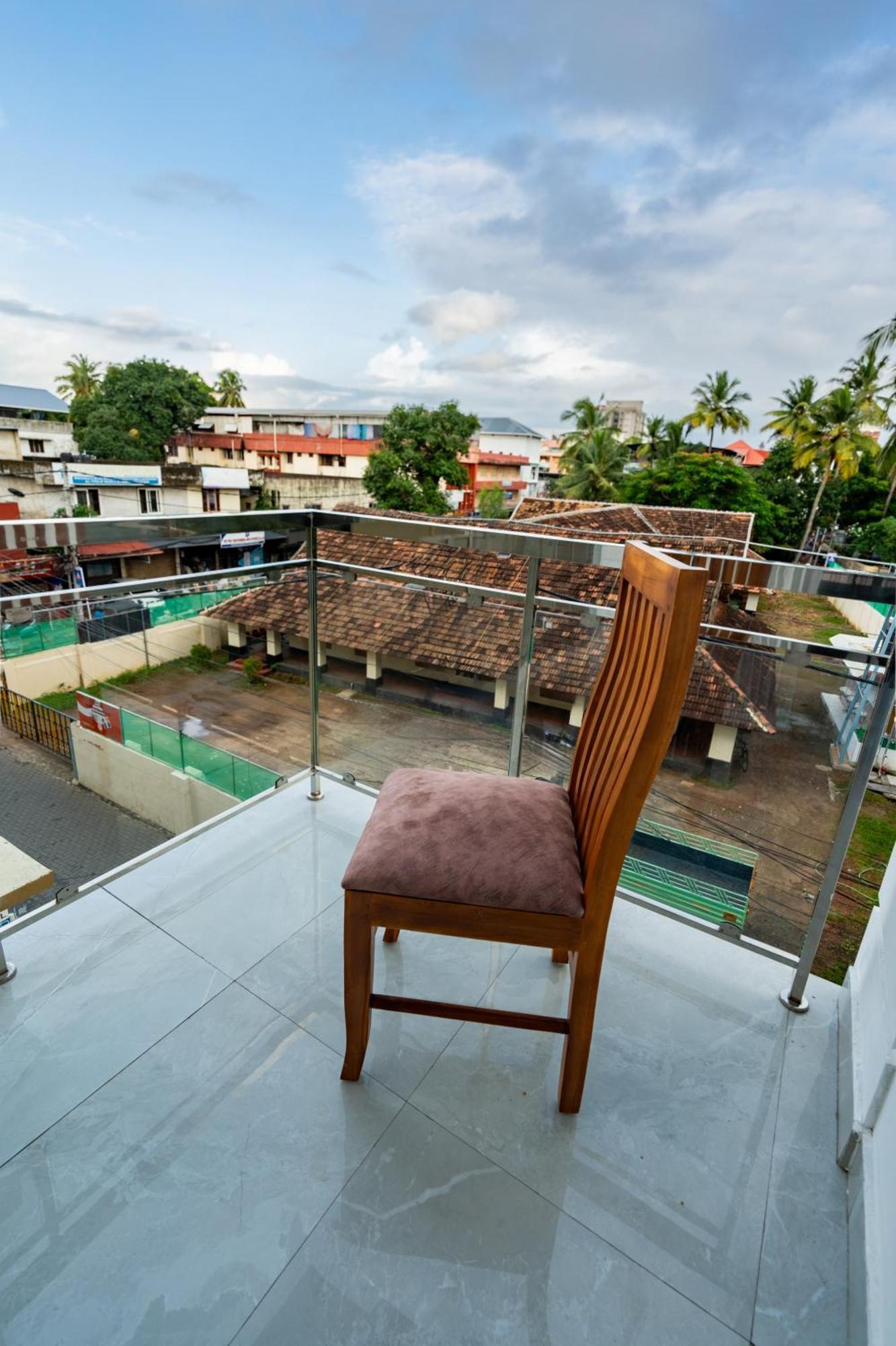 Hotel Grace Regency
