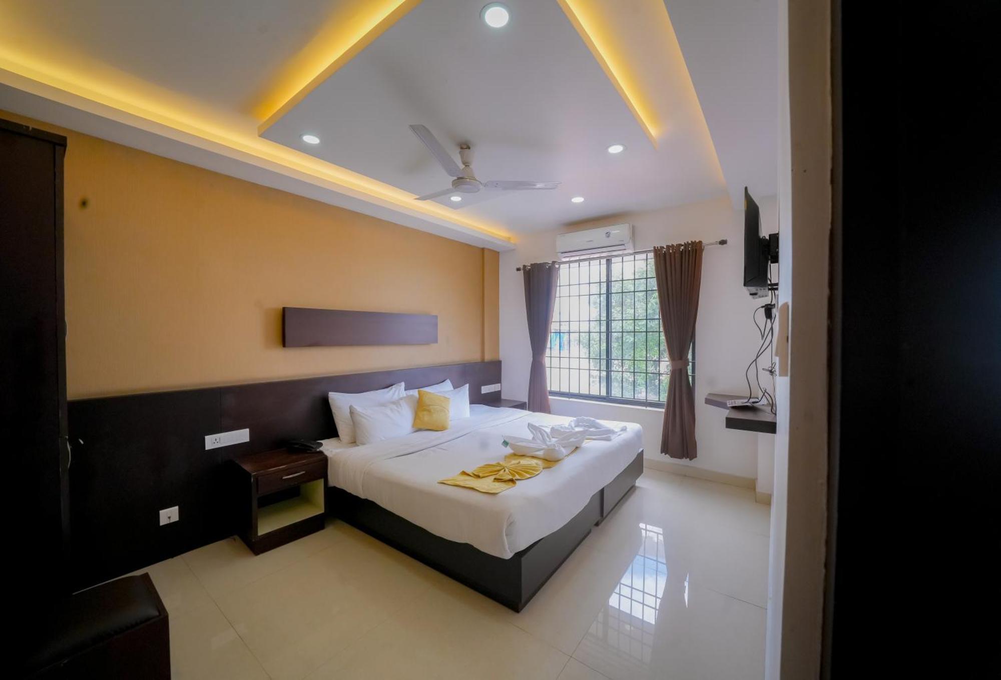 Kay Pee's Grande Hotel