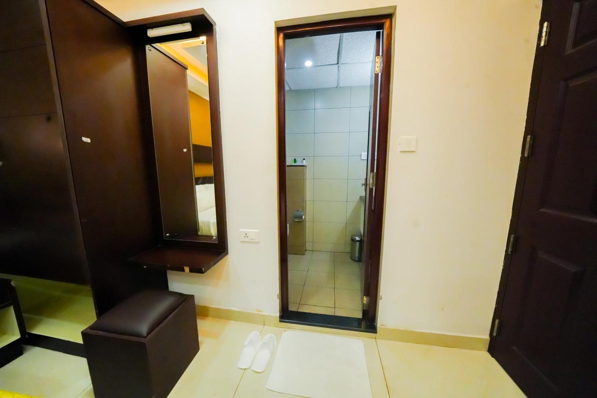 Kay Pee's Grande 2* Kochi