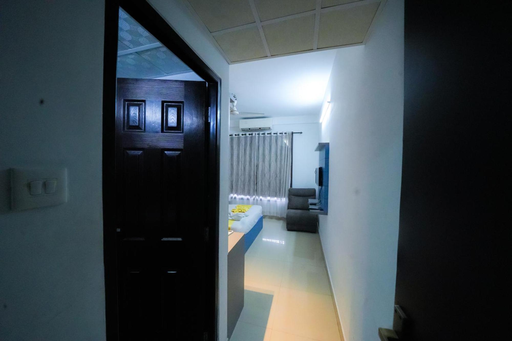 Hotel Kay Pee's Grande 2*