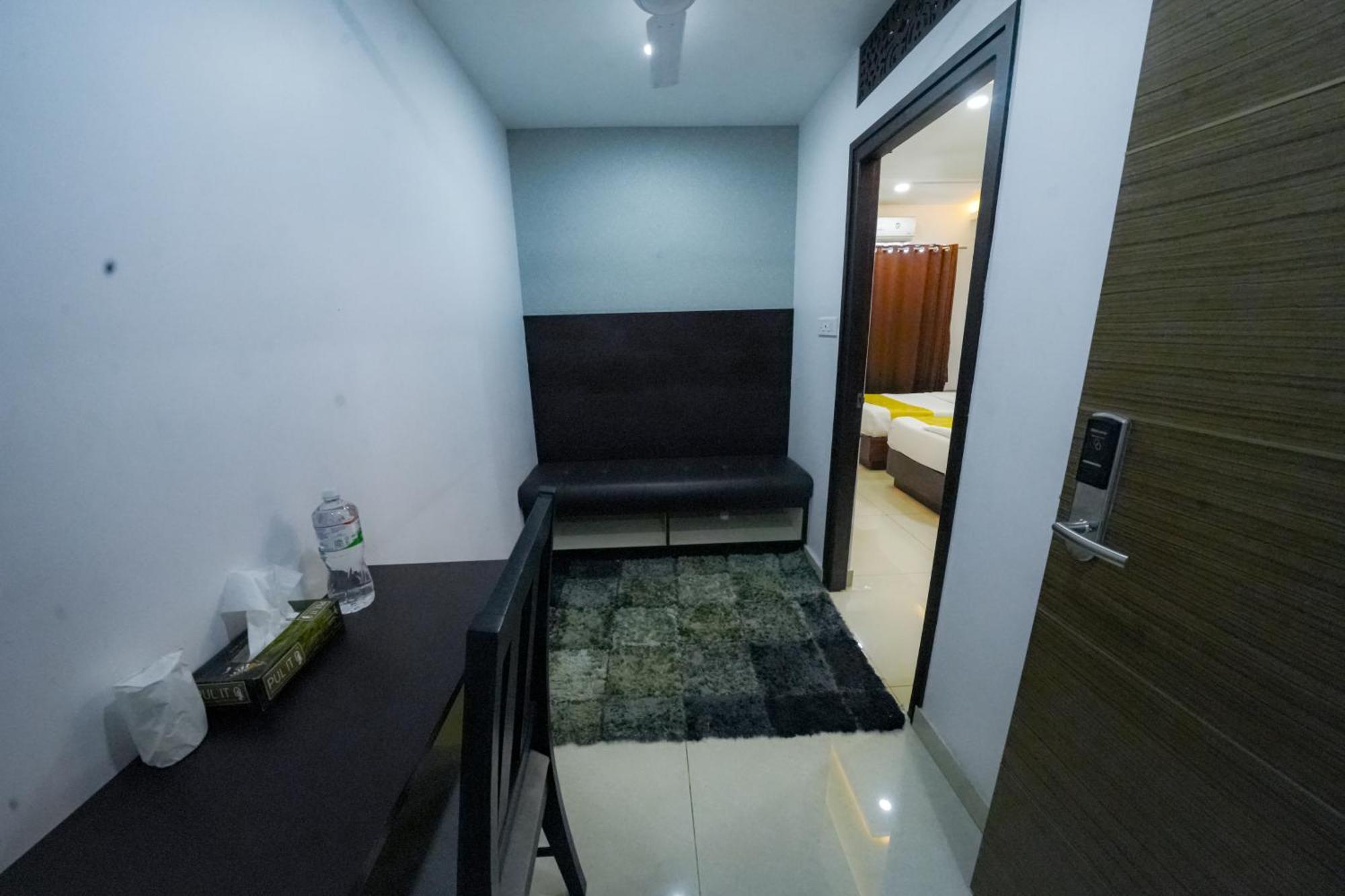 Hotel Kay Pee's Grande