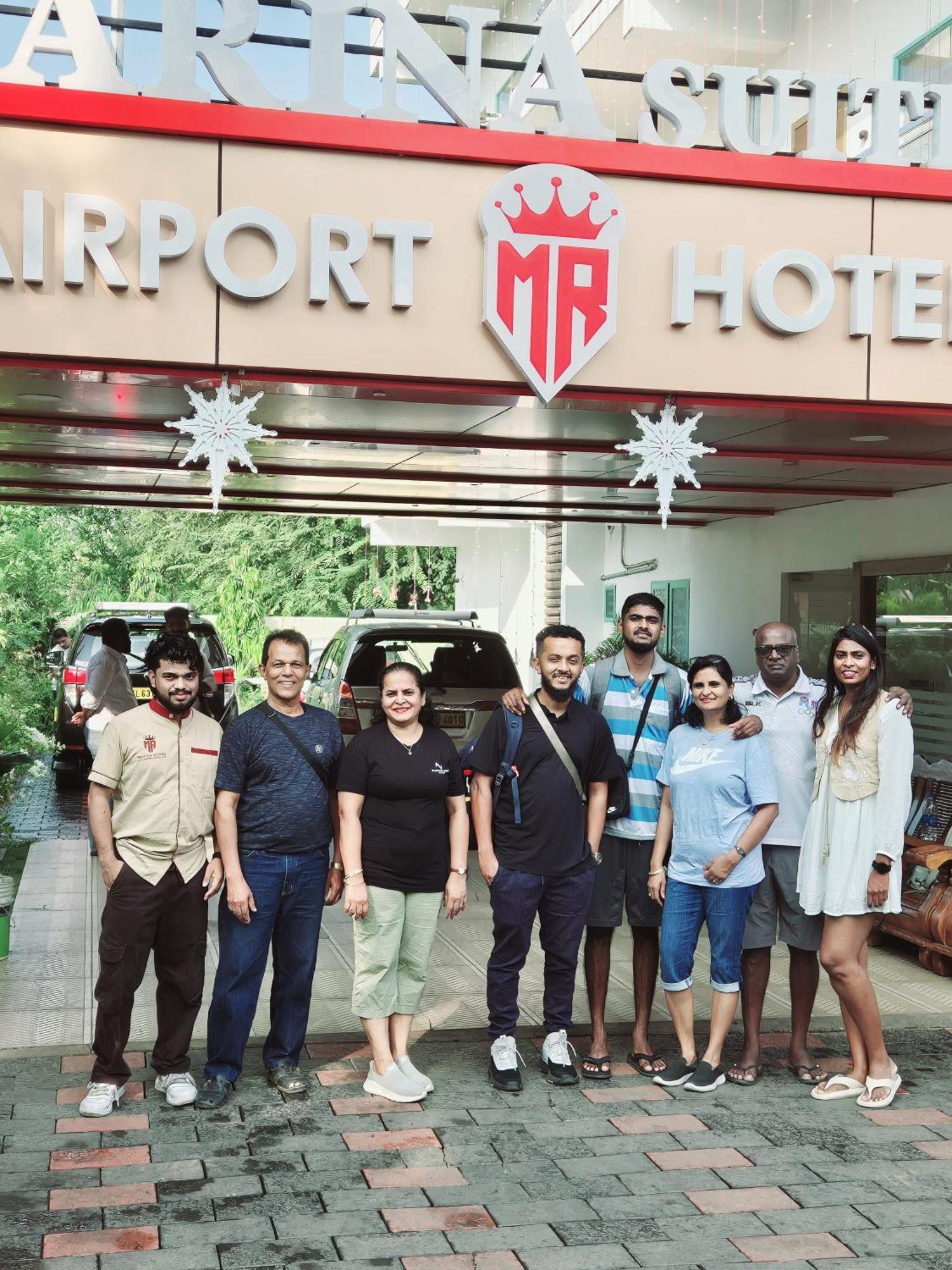 Hotel Marina Airport *