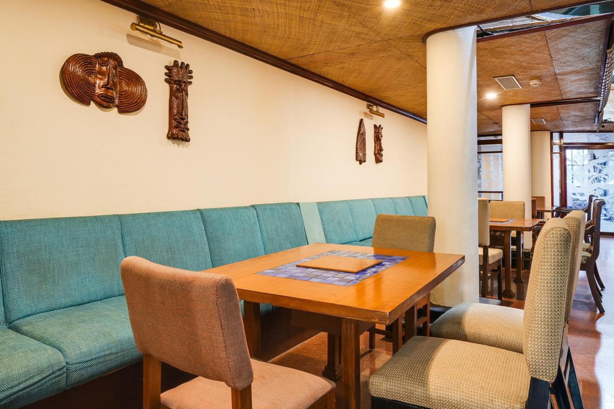 Hotel Palette Mg Road Ernakulam