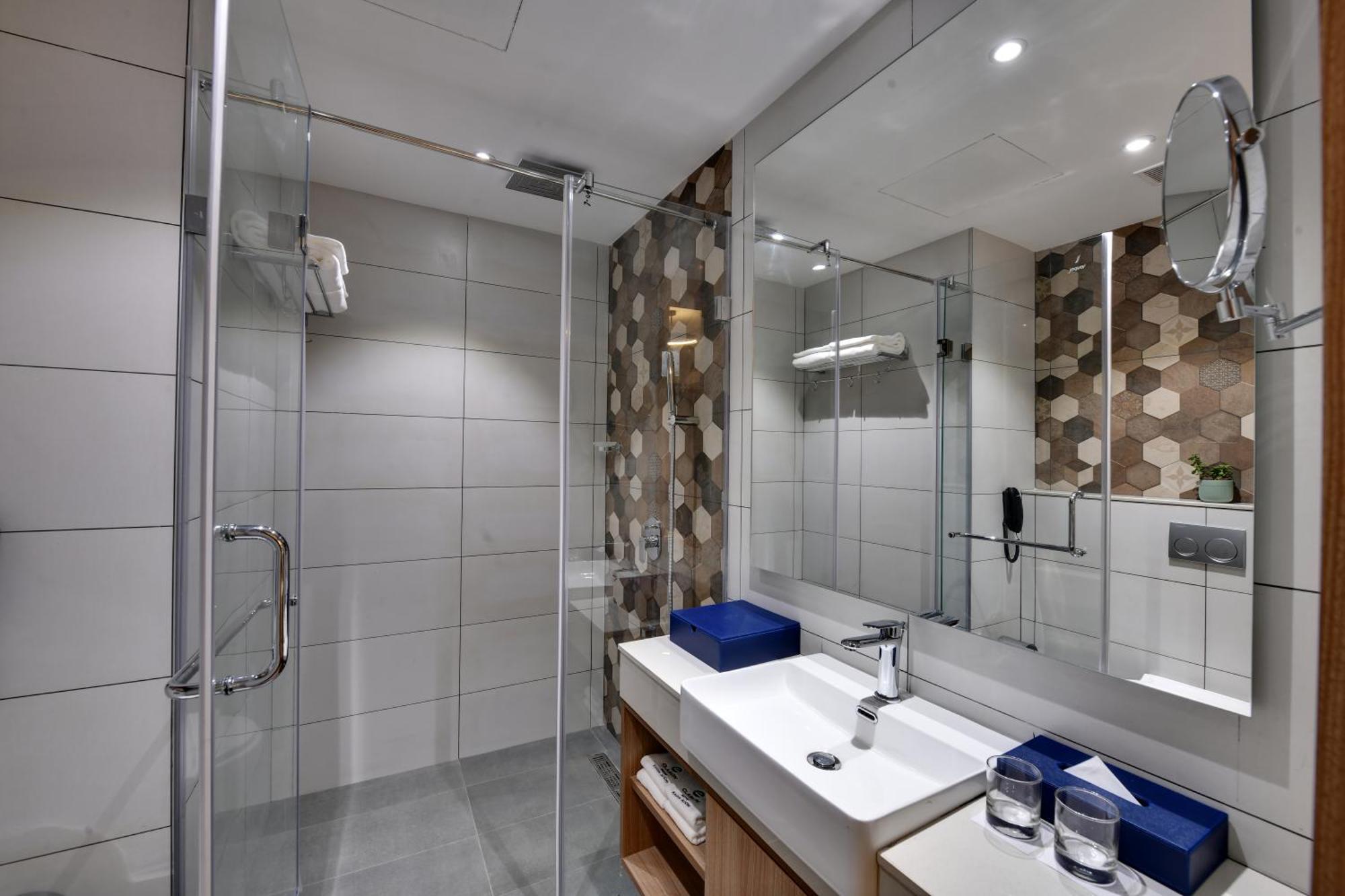 Clarion Khayal Kochi, Infopark 5* Kochi