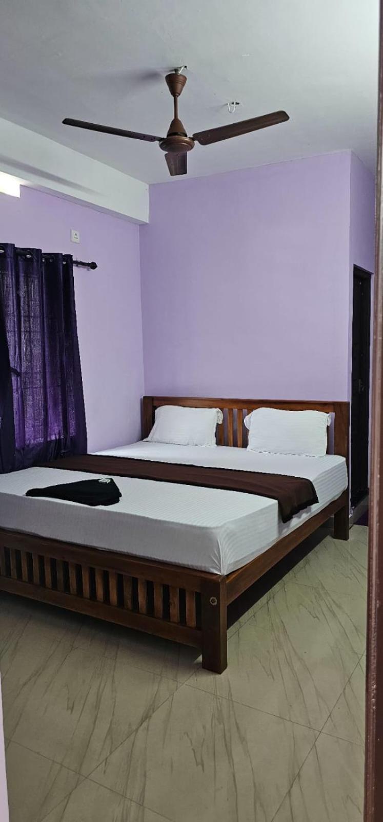 Siya Residency