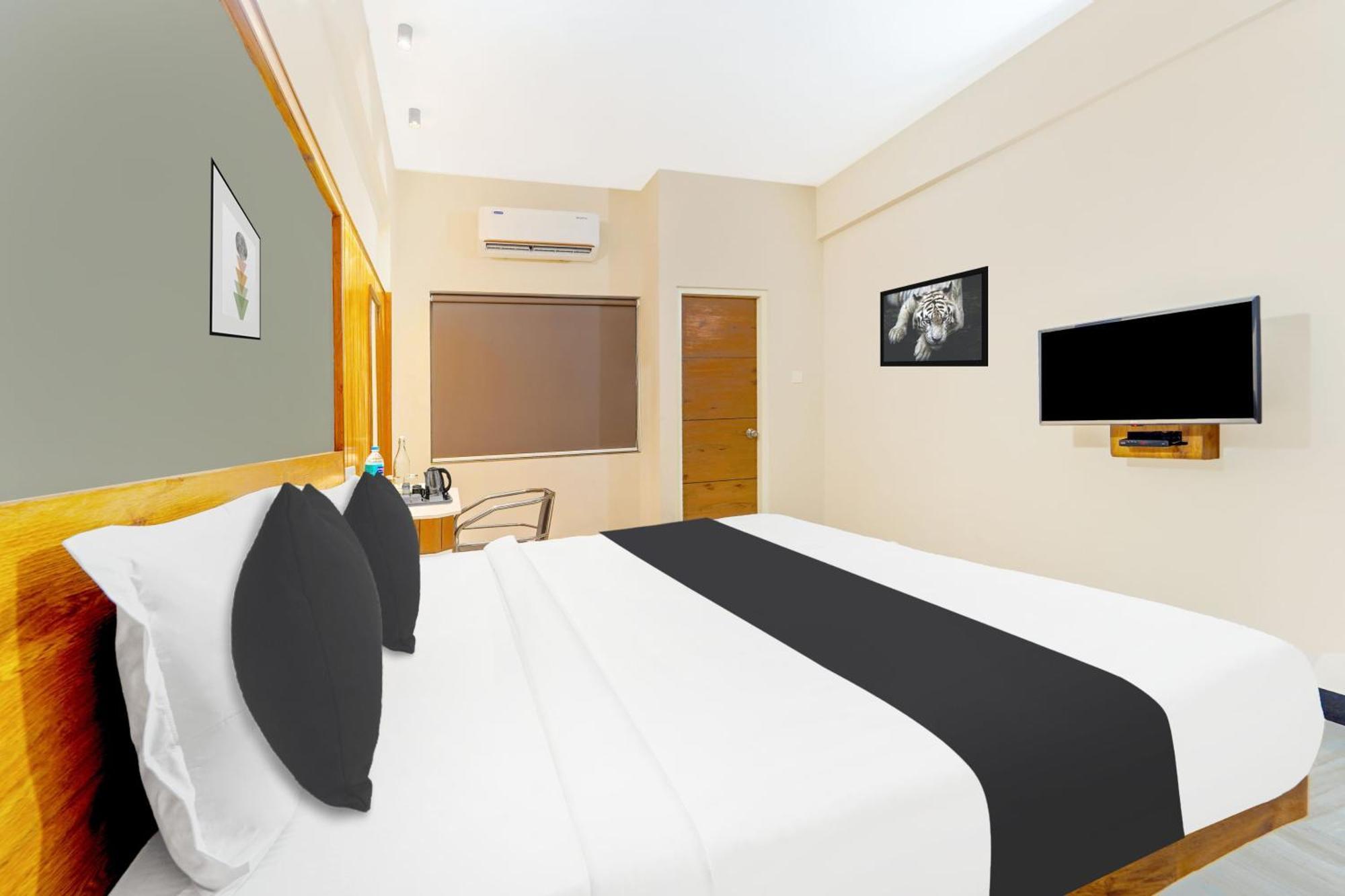 Super O Broadway Ernakulam Hotel Kochi
