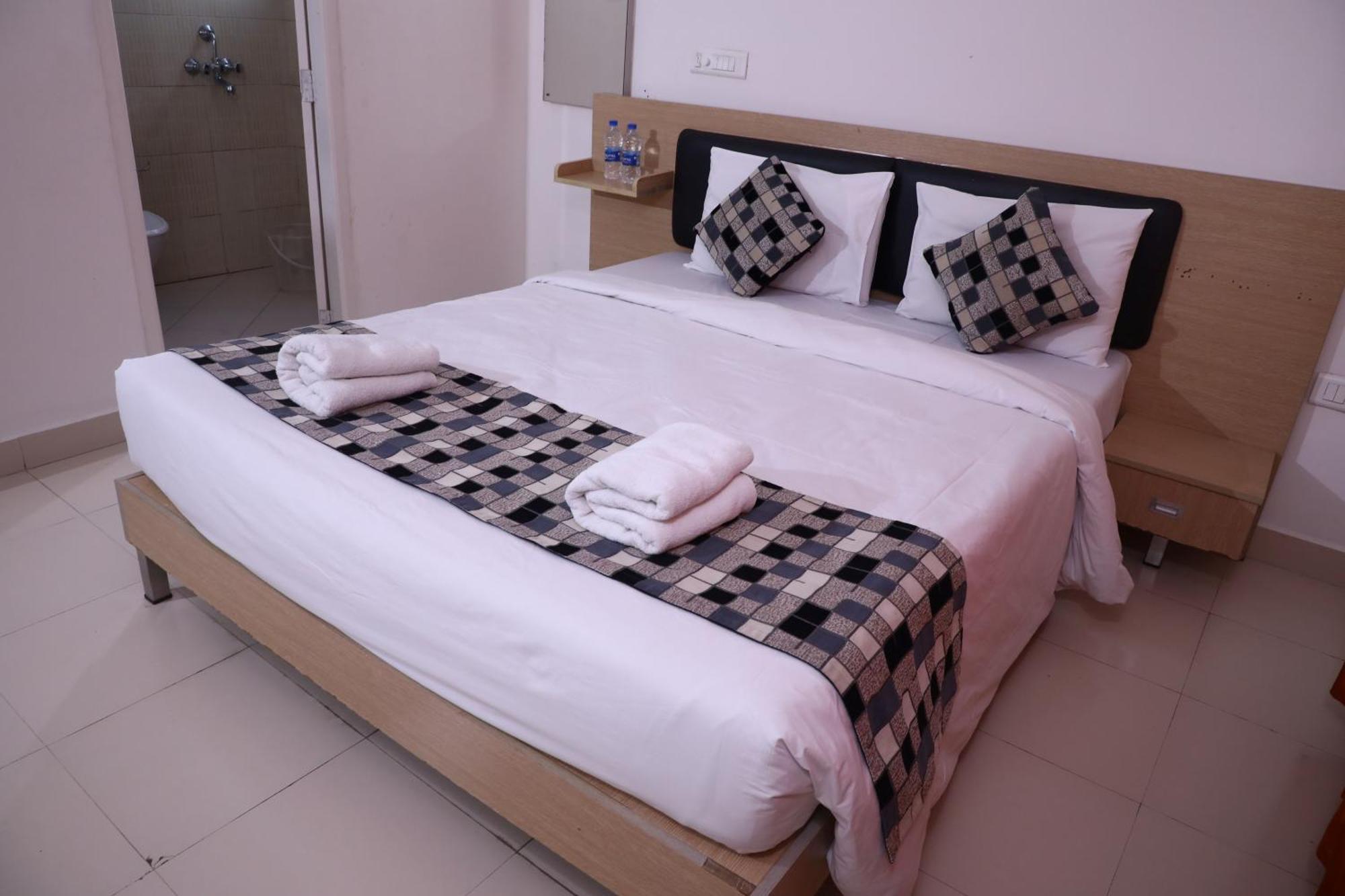 Ima House Hotel 4*