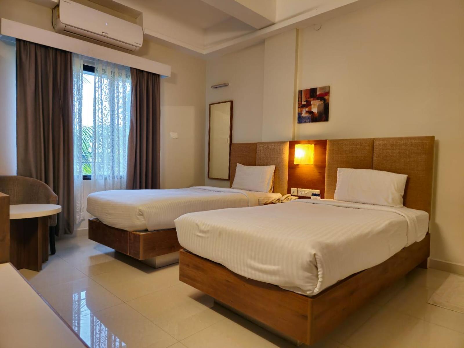 Hotel Royal Residency Kochi