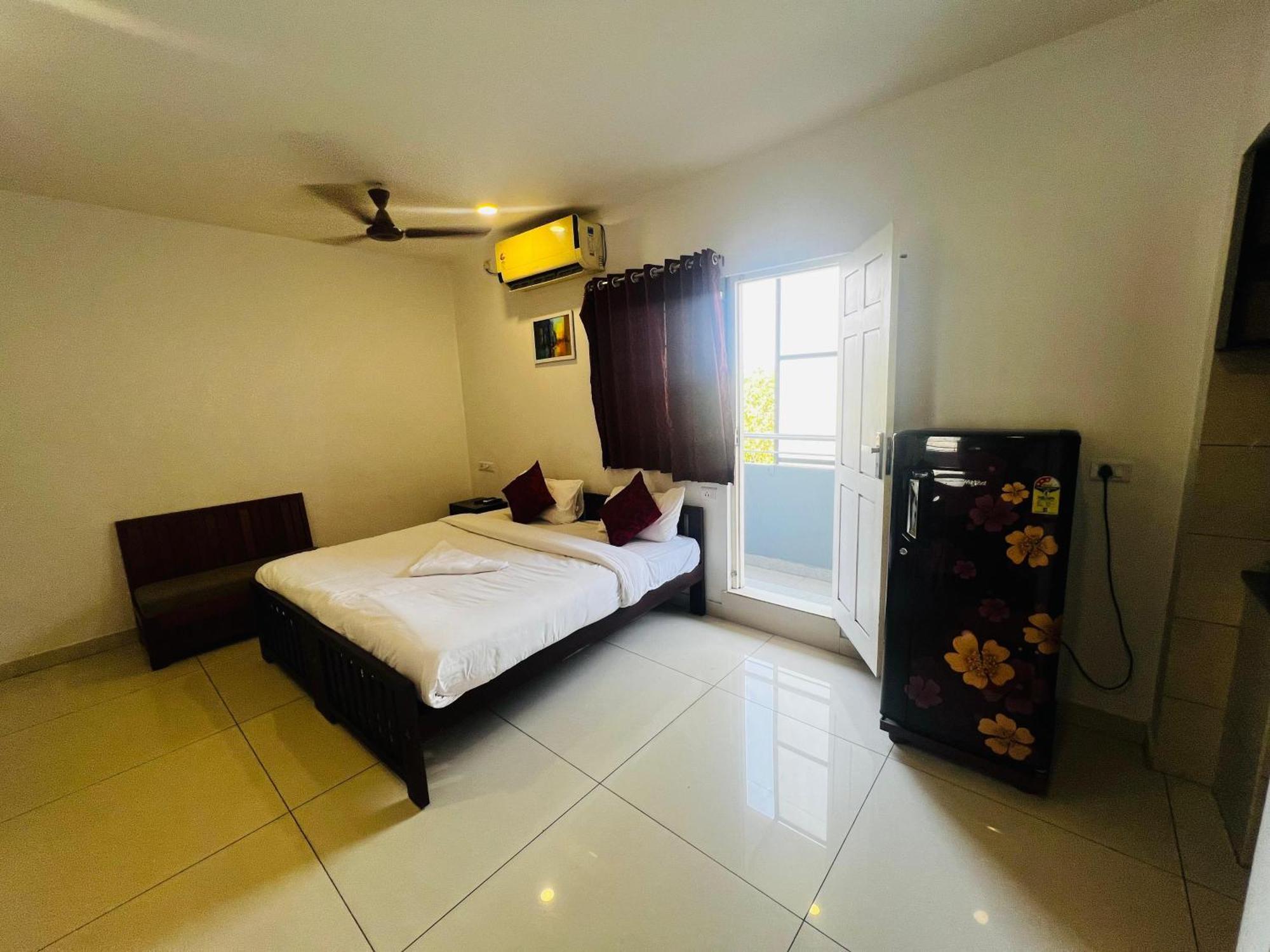 White House Hotel 3*