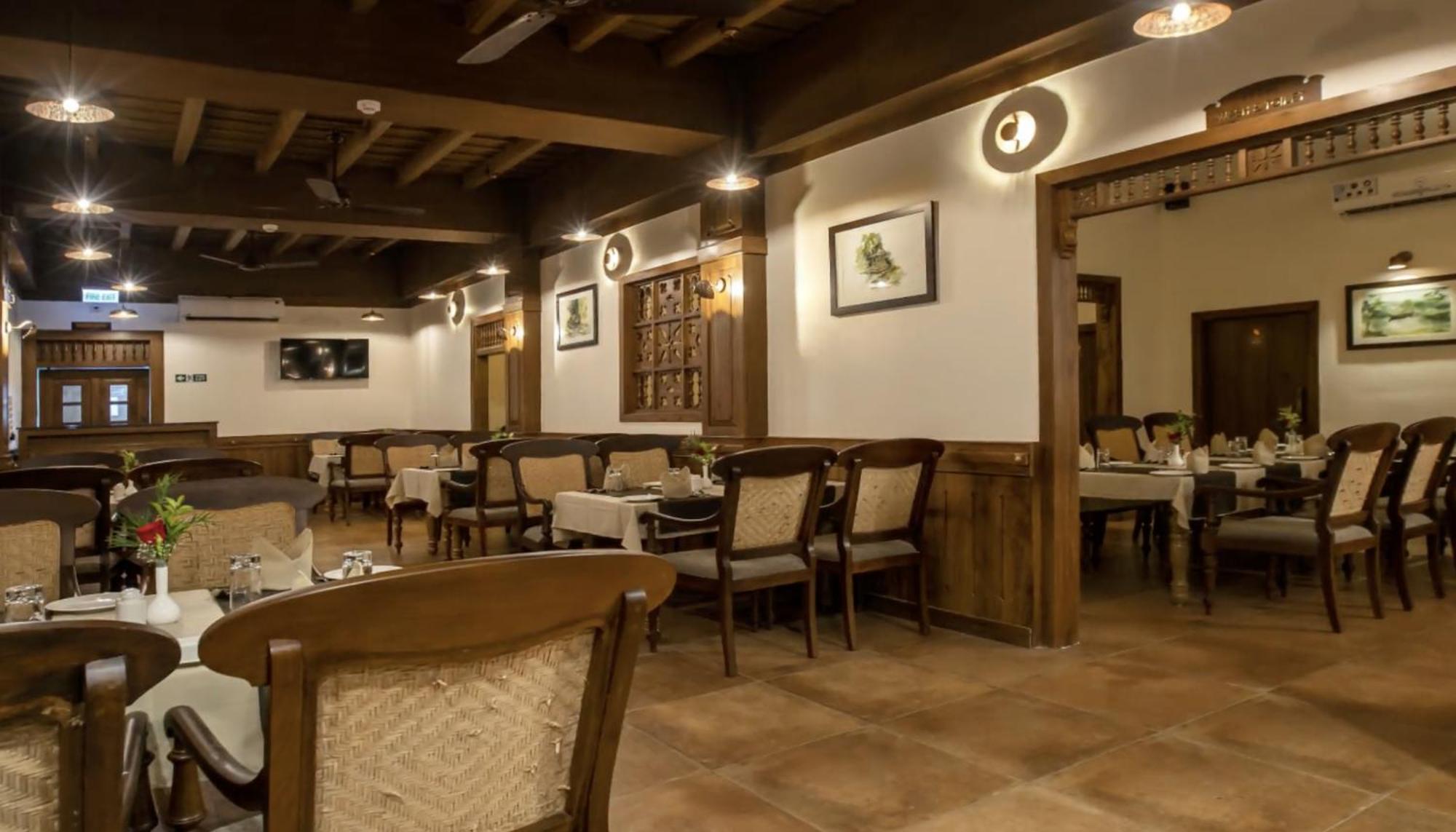 Seashell - Marine Drive Hotel 3*