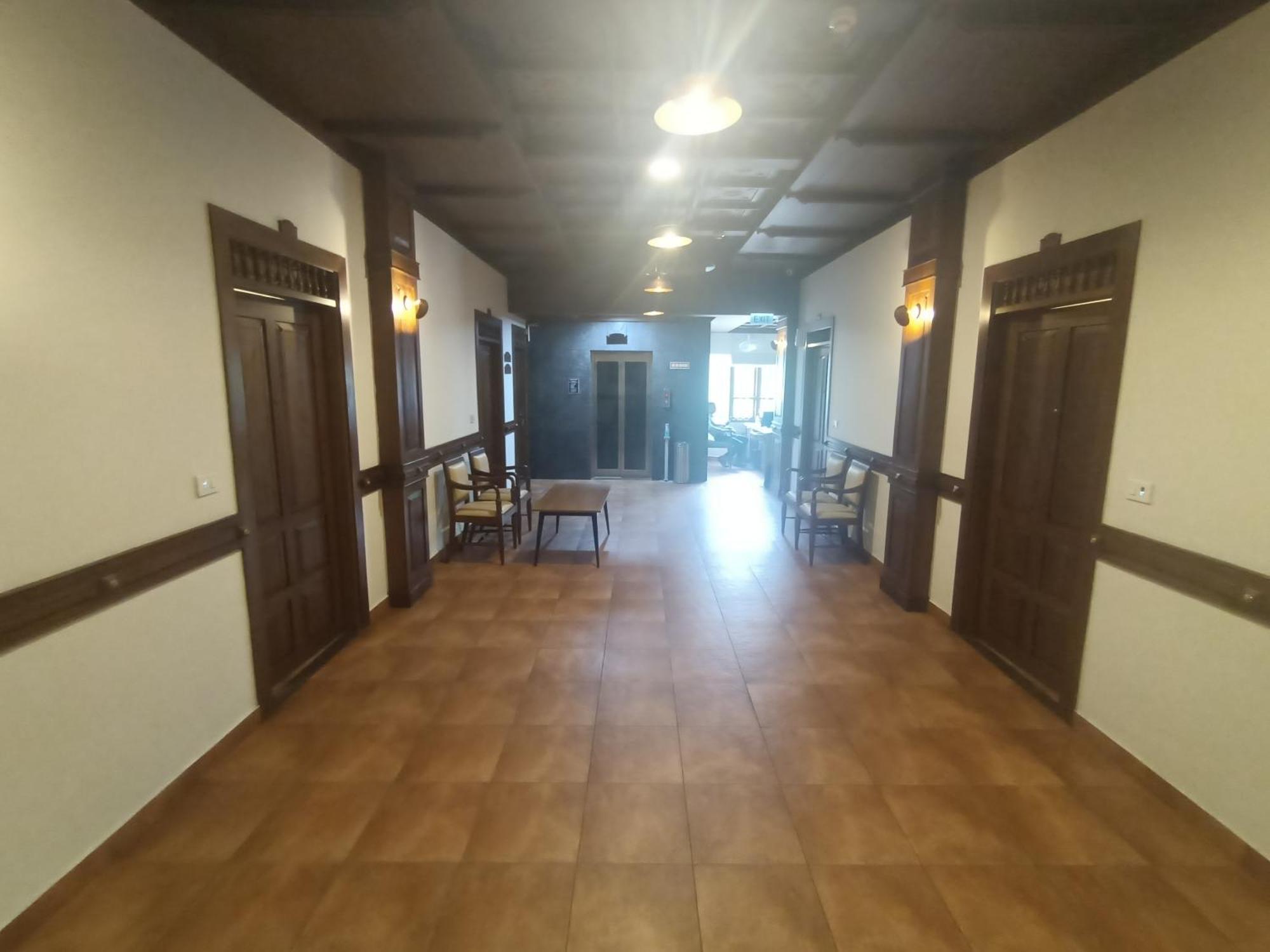 Hotel Seashell - Marine Drive Kochi
