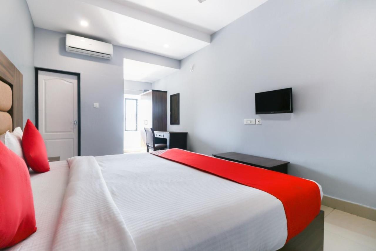 Hotel Queens Residency - Kochi