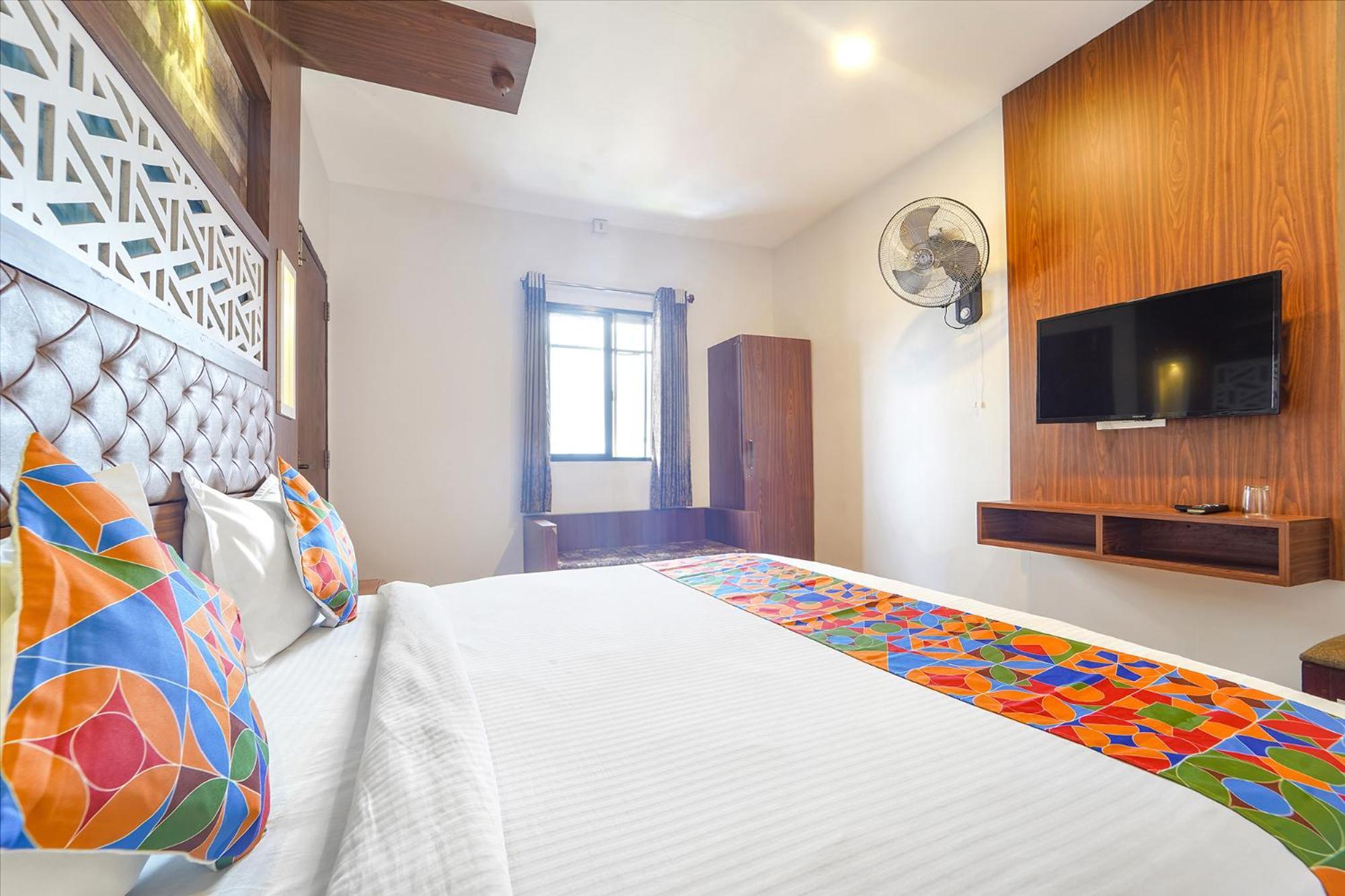 Fabhotel Qube Kochi
