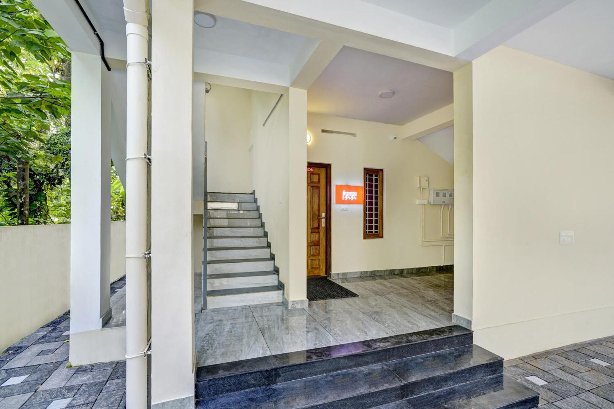 O Versatile Hotel Kochi