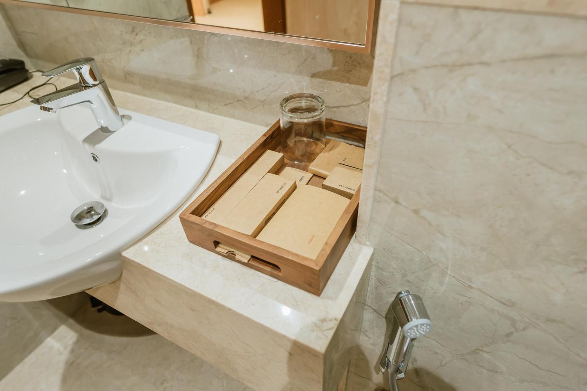 Loft Business Hotel 4*