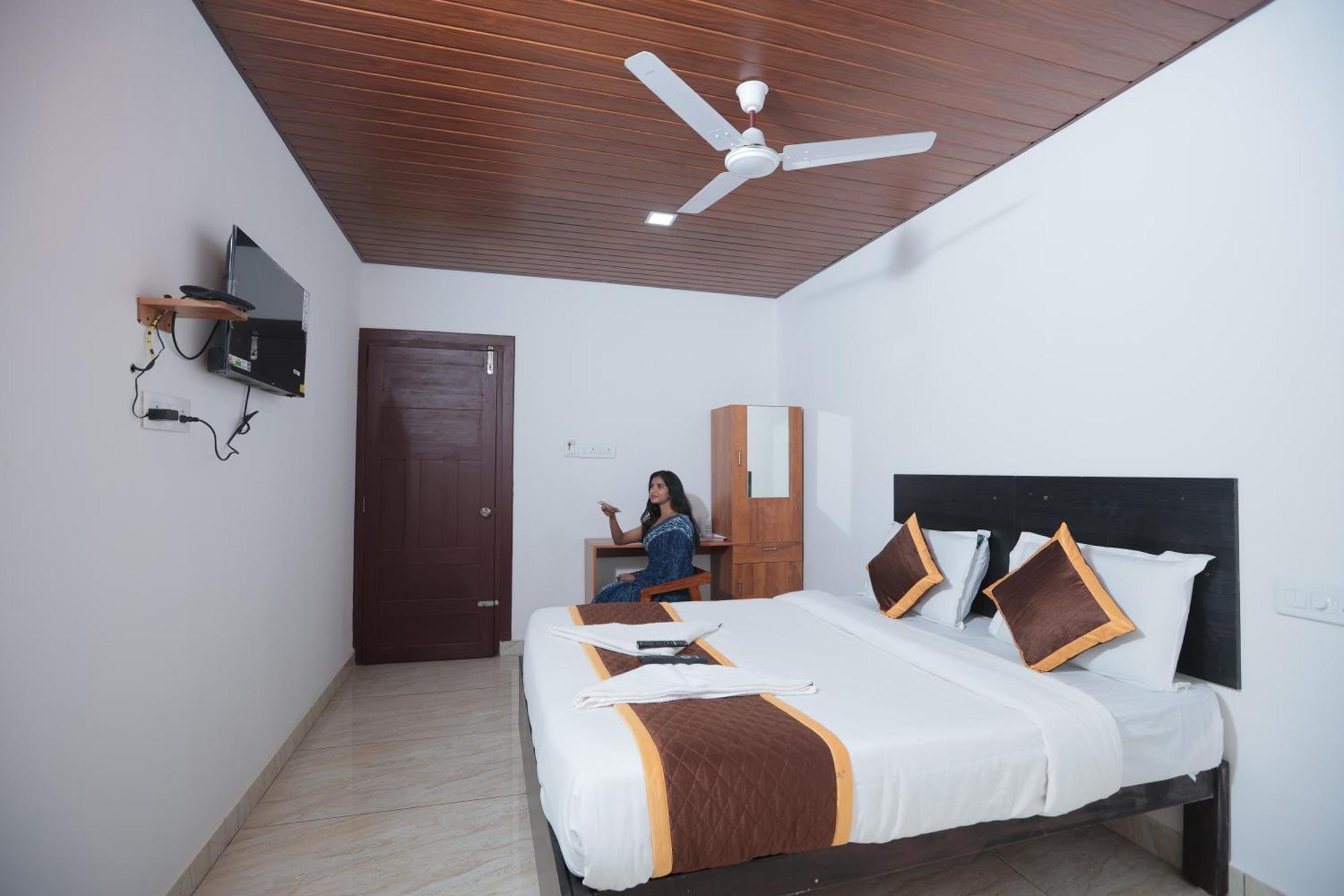Gem Hotel Kochi