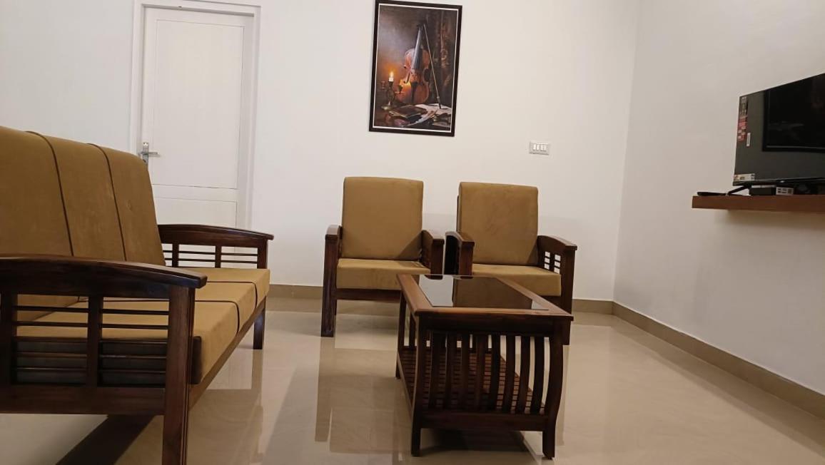 Serenity Hotel 3*