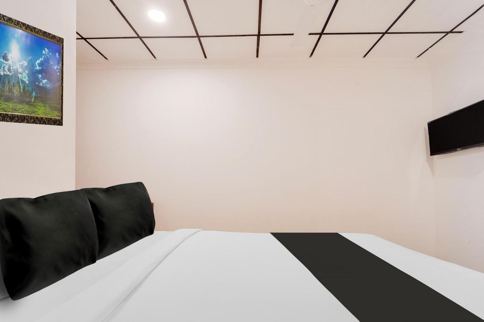Hotel Super O Vazhakkala Kochi
