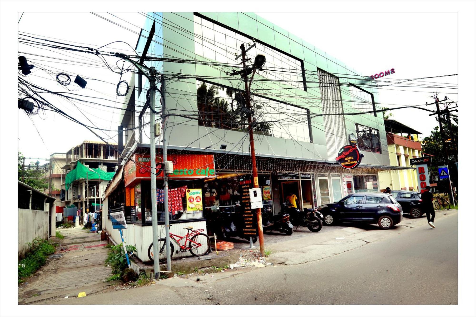 New Aliyans & Restaurant Hotel 2*